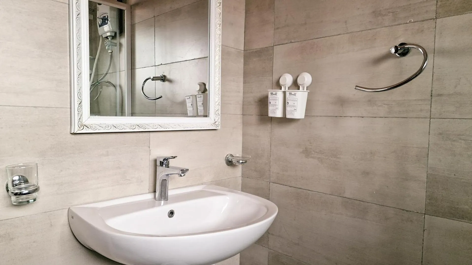 Shower in Eric Wilkins Apartments