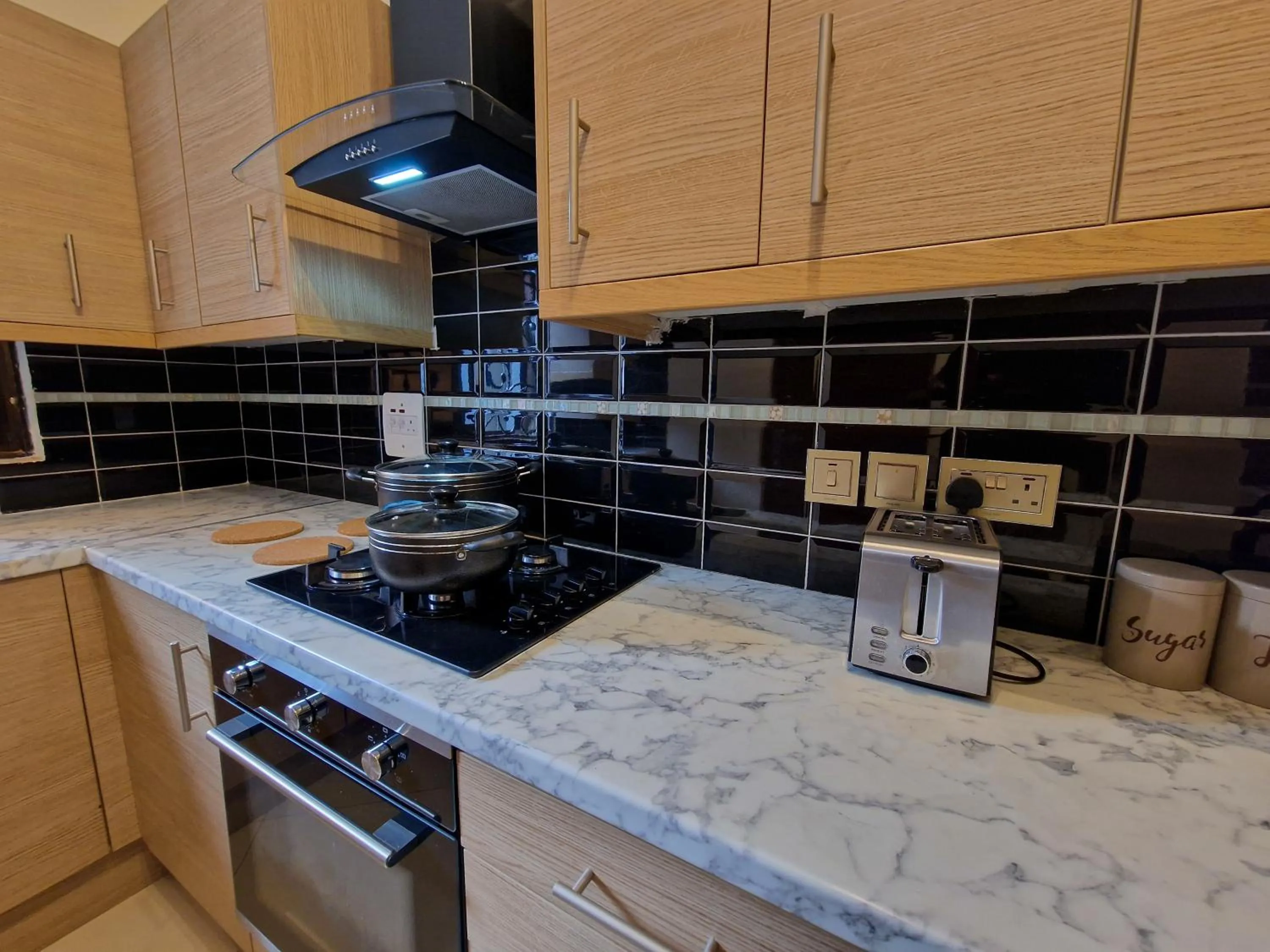 Coffee/tea facilities in Eric Wilkins Apartments