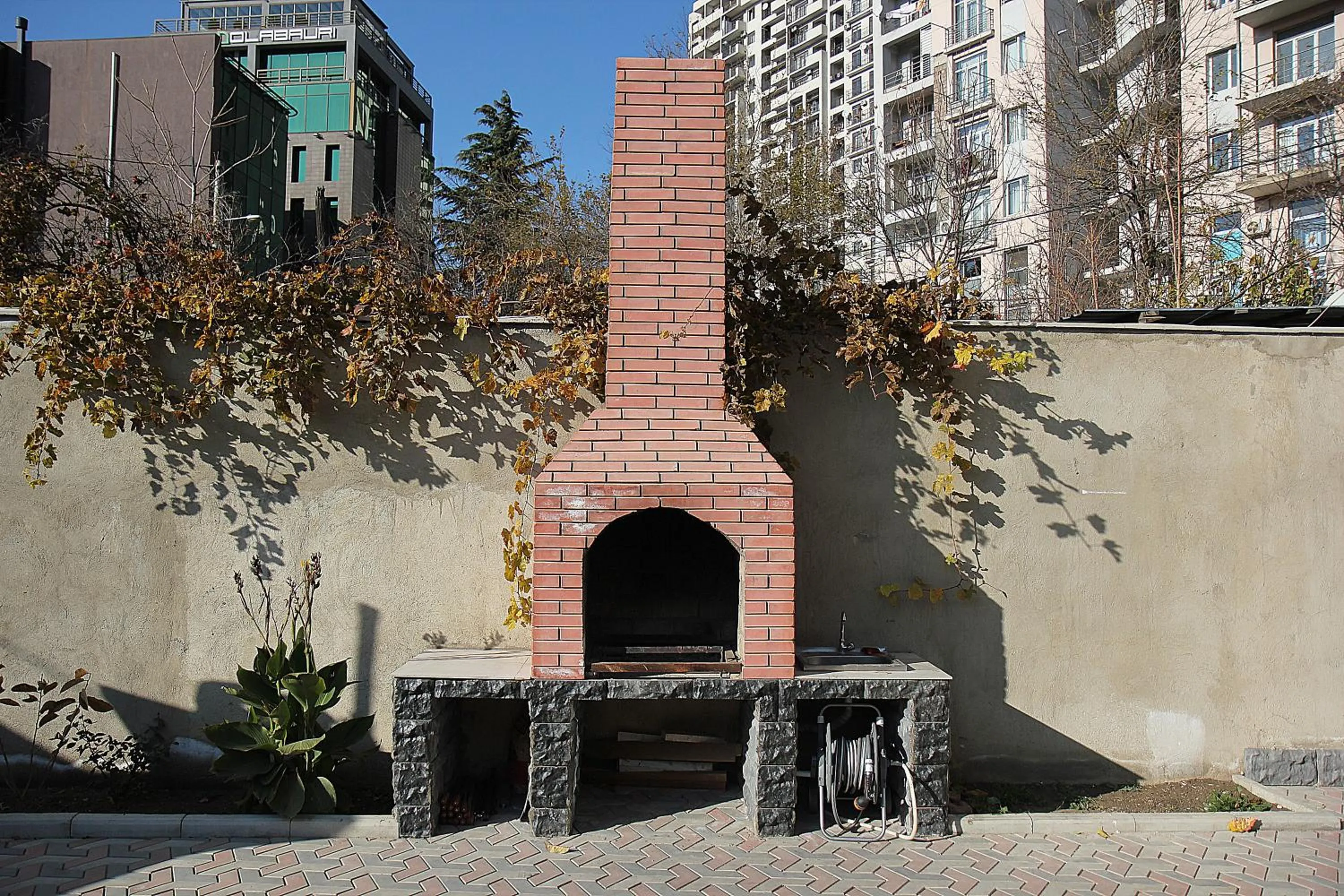 BBQ facilities in Boutique Hotel Dany