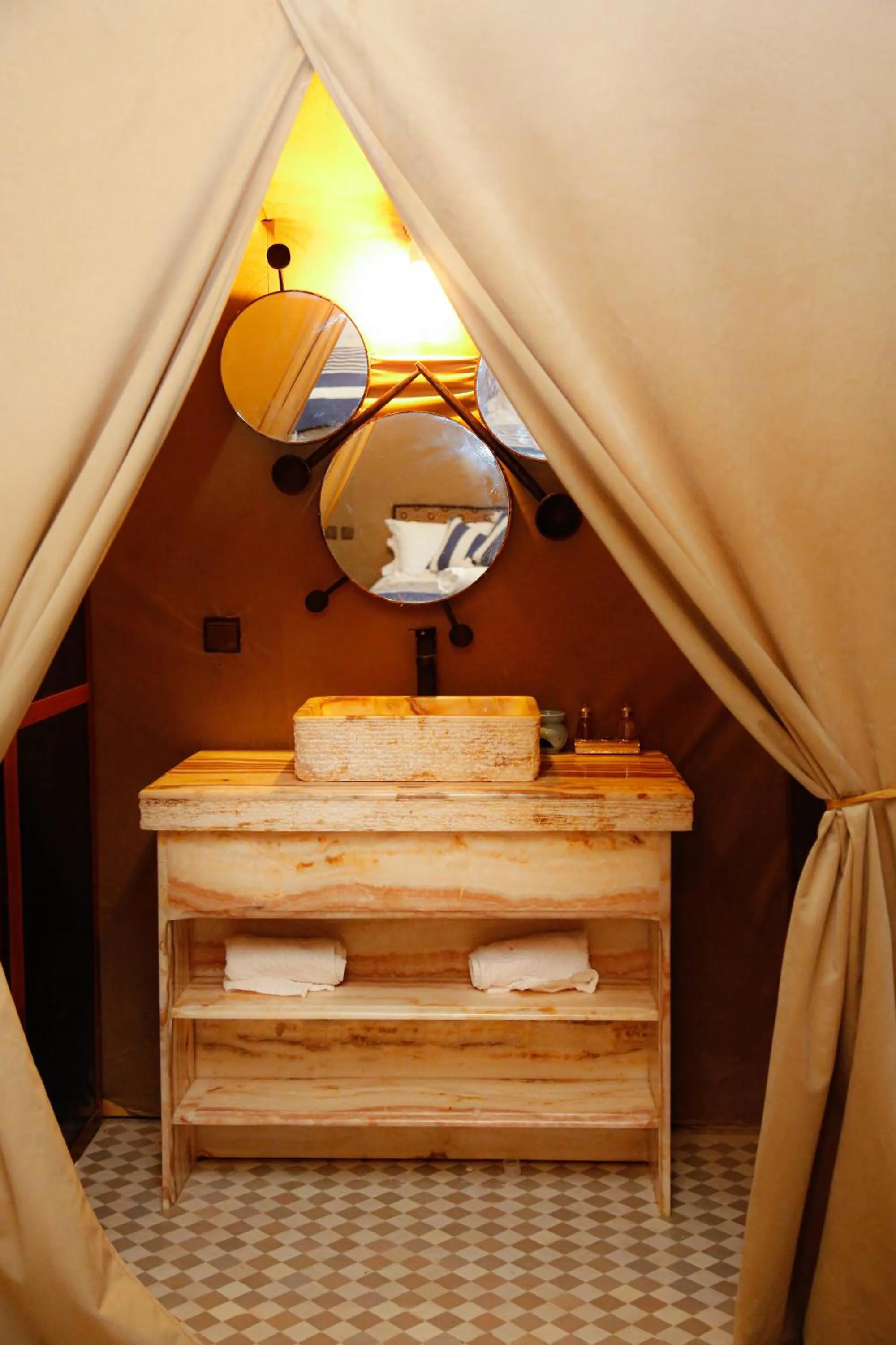 Bathroom in Luxury berber style