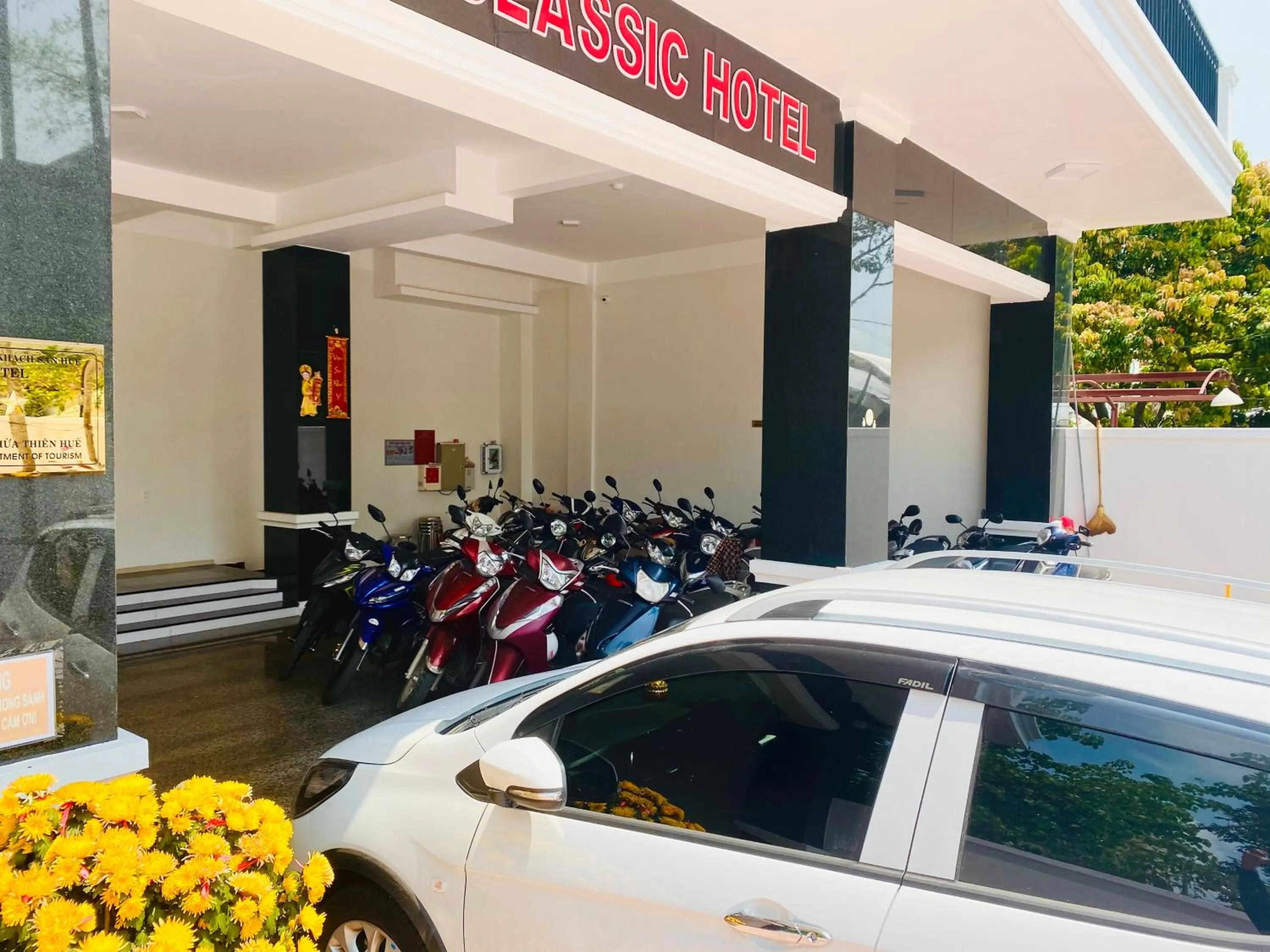 Parking in Hue Classic Hotel
