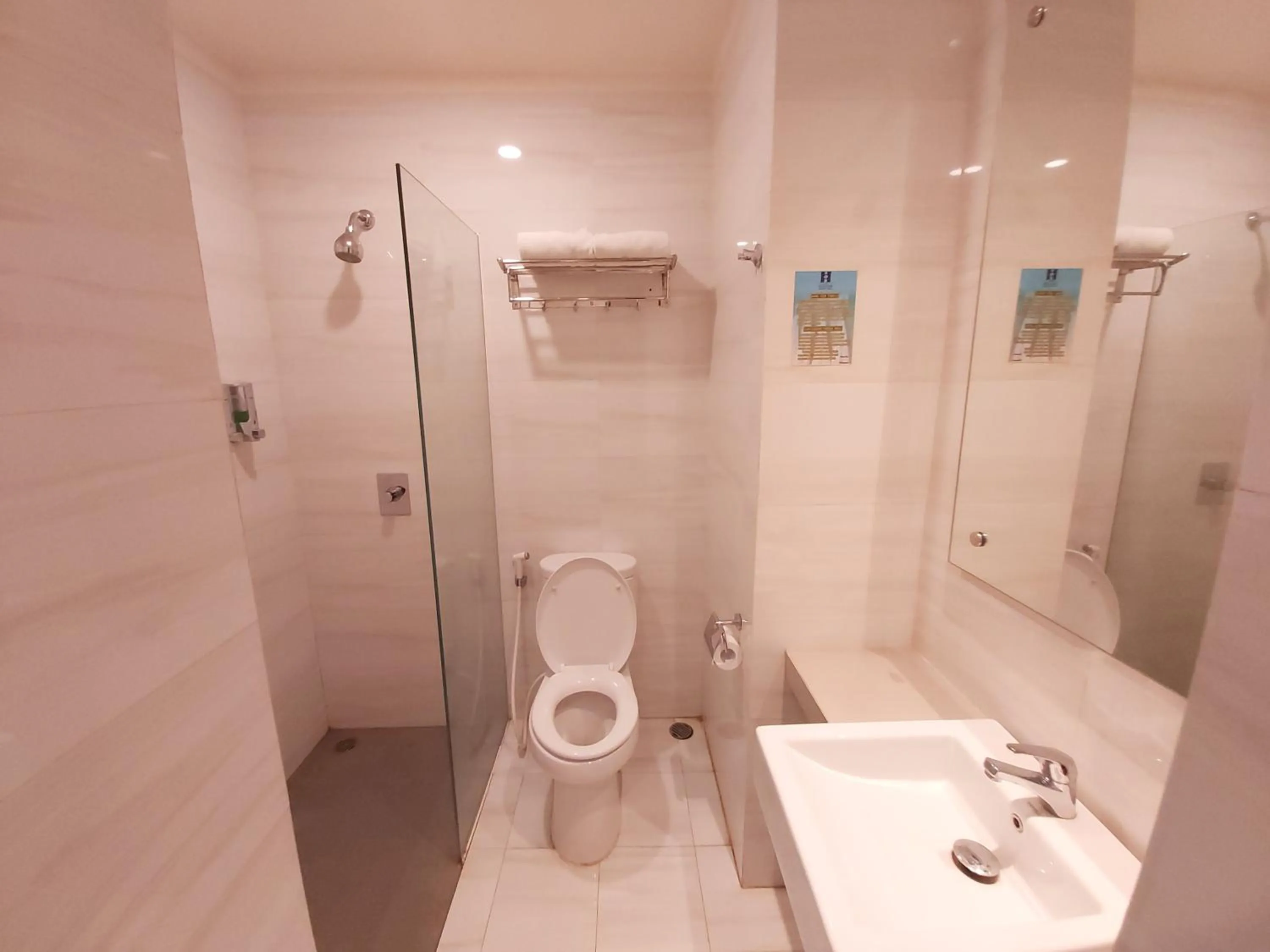 Halogen Hotel Merauke