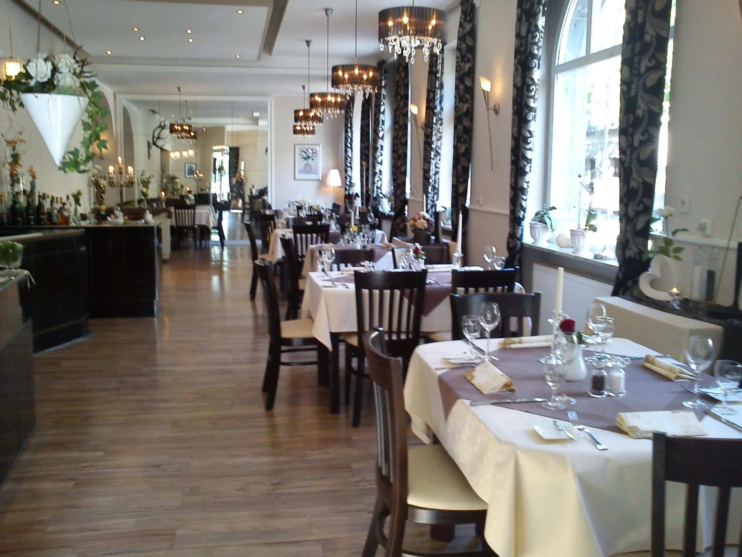 Restaurant/places to eat in Hotel Jägerhof