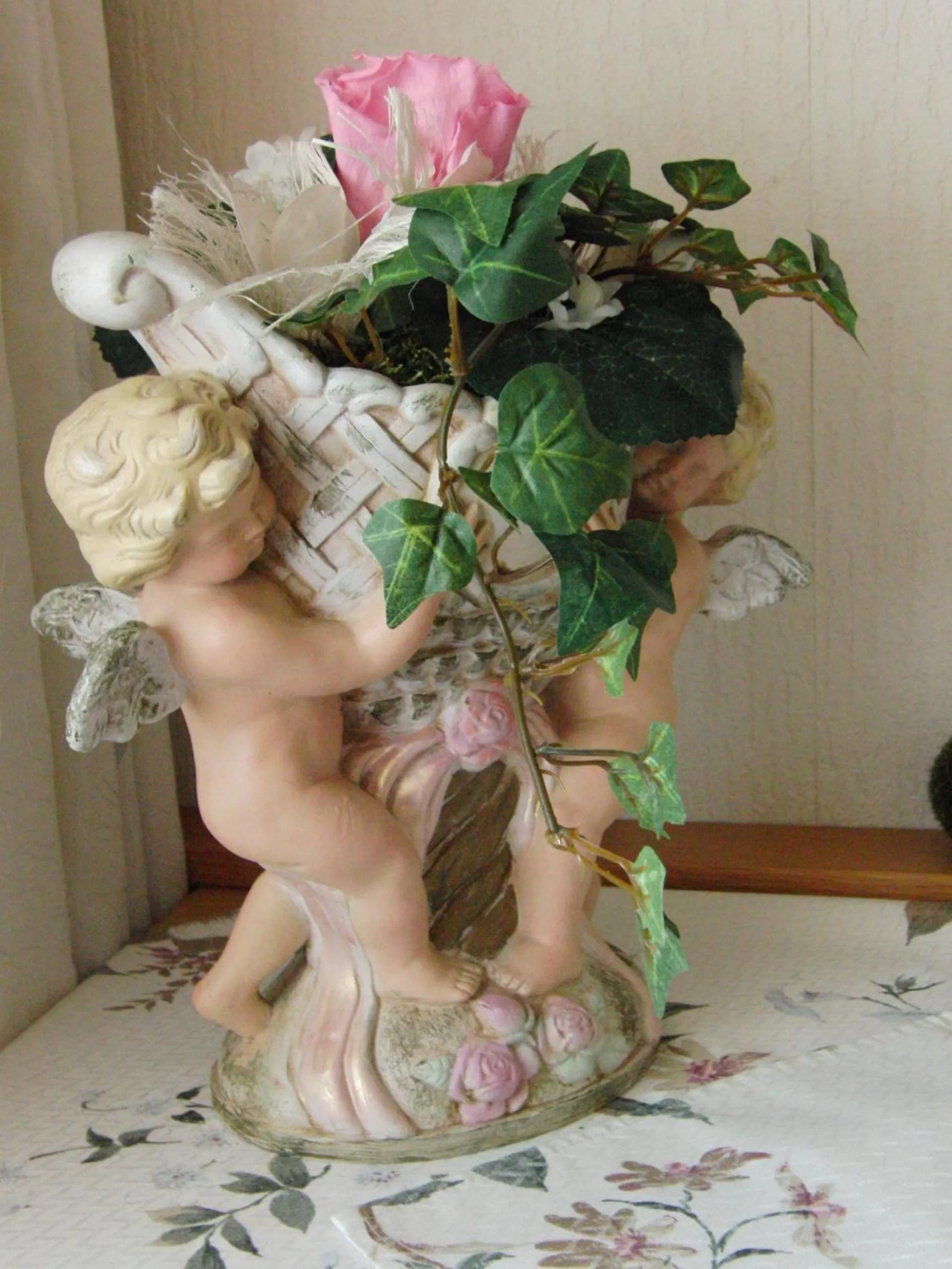 Decorative detail in Hotel Olympia