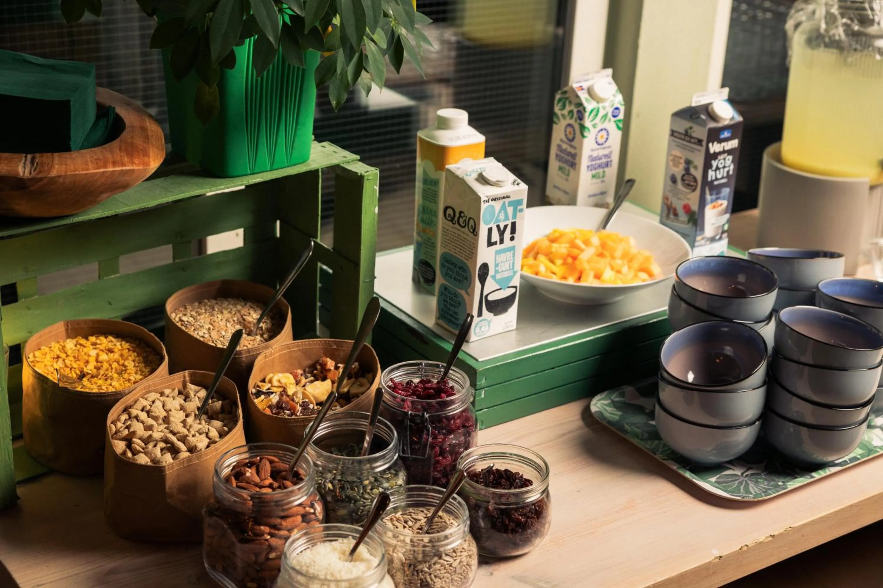 Buffet breakfast in Botanika Uppsala