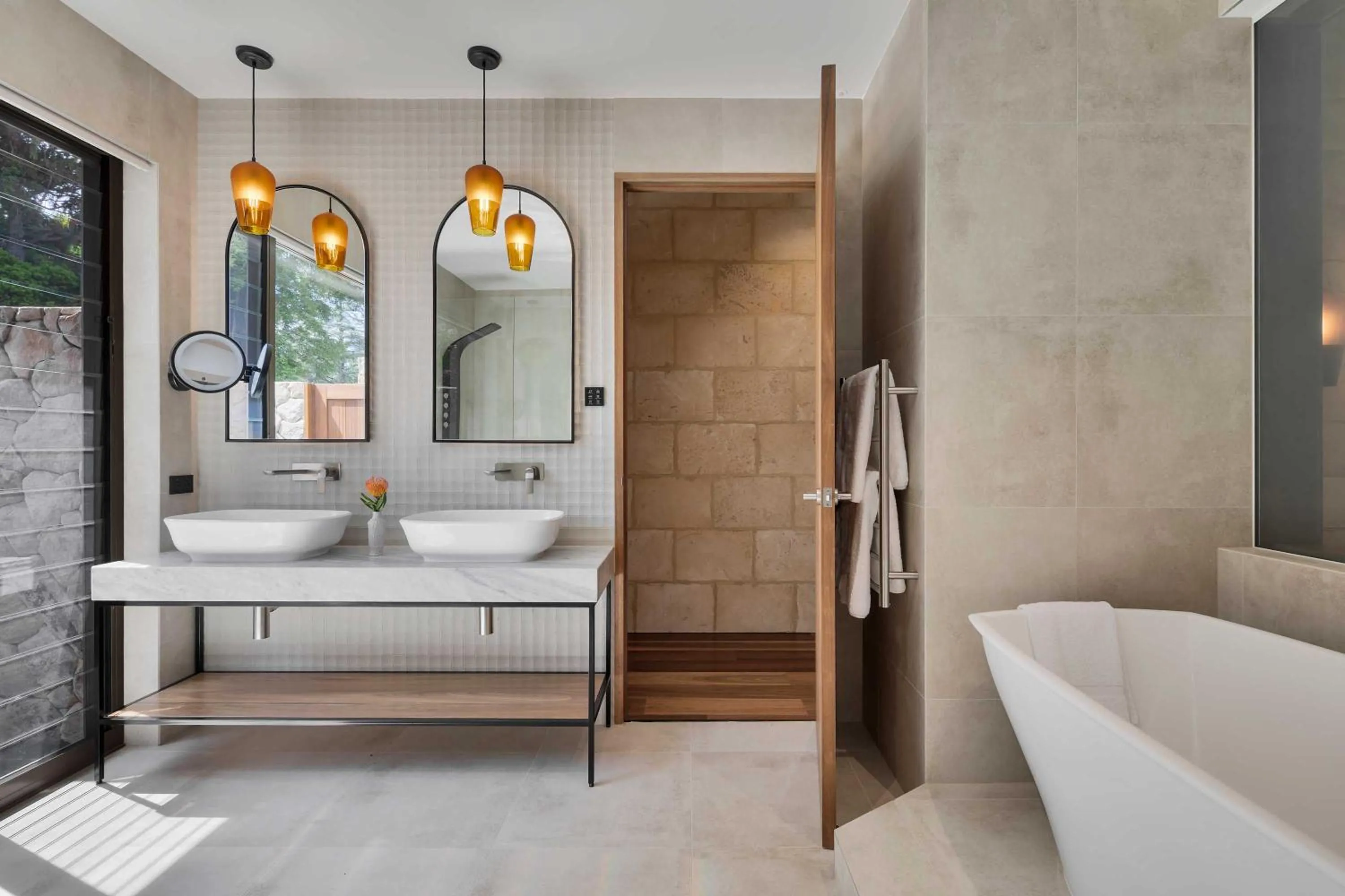 Bathroom in Sequoia Lodge