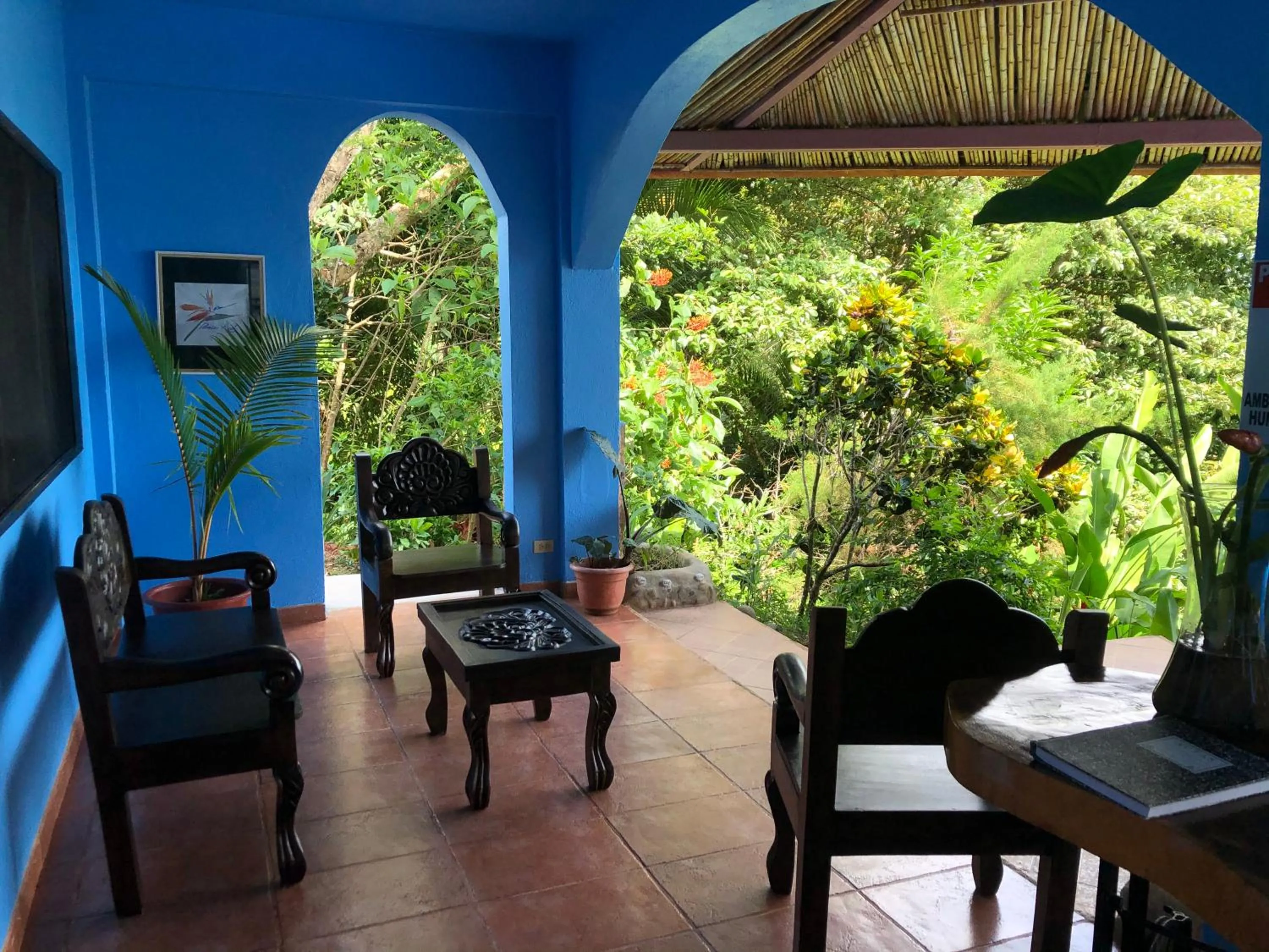 Seating area in El Paraiso Azul