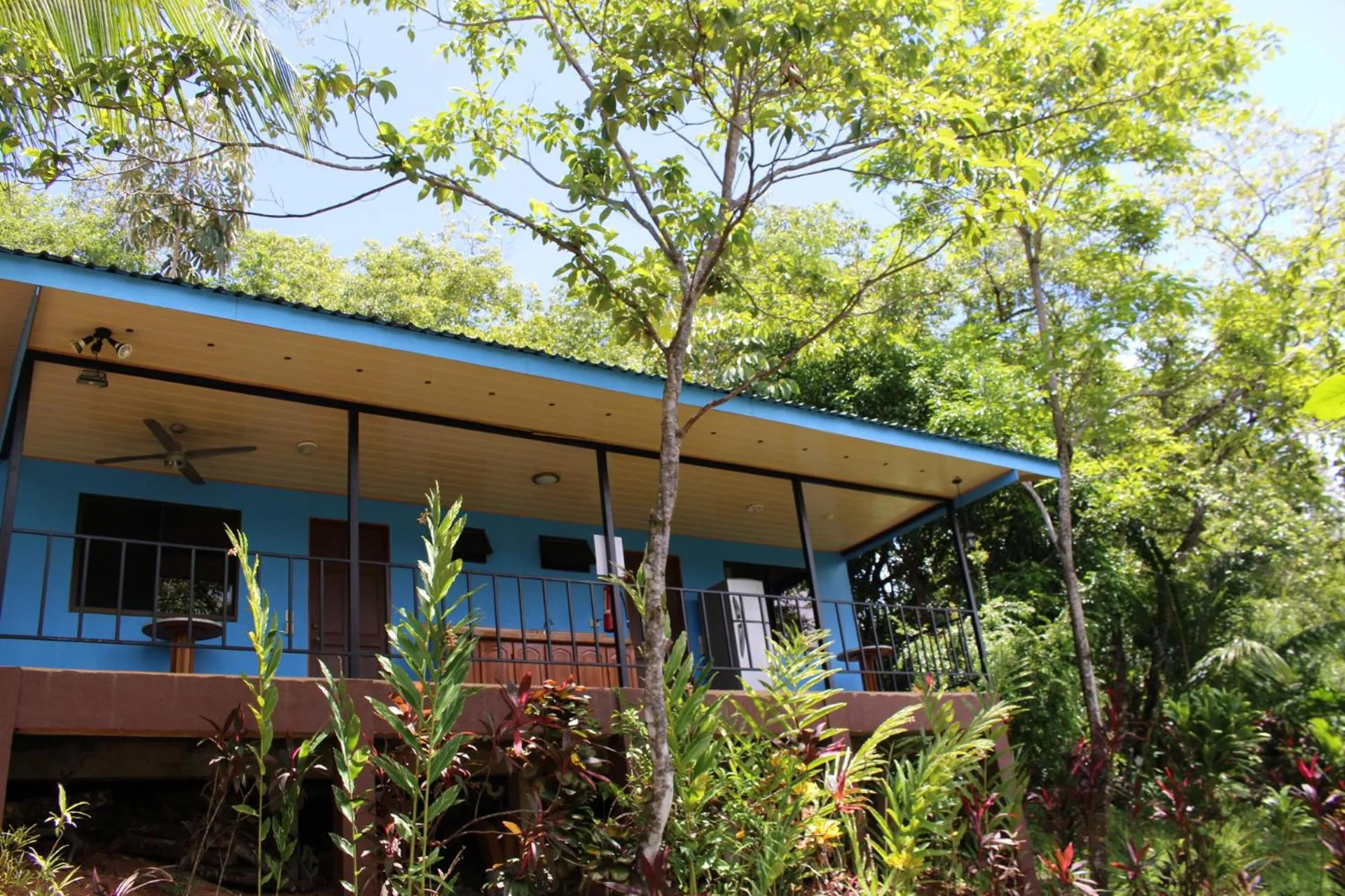 Property building in El Paraiso Azul