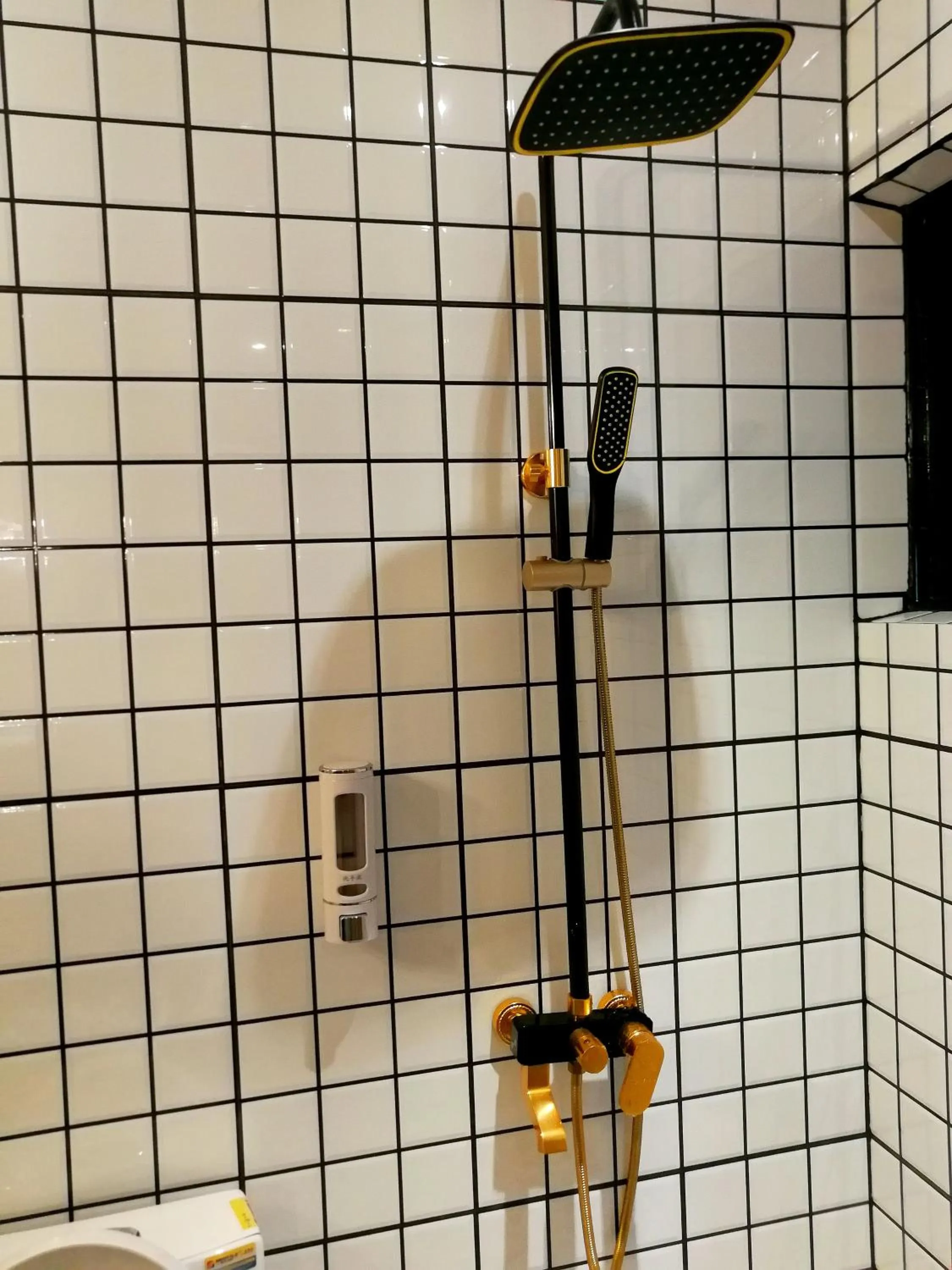 CJ HOUSE station 18 Ipoh