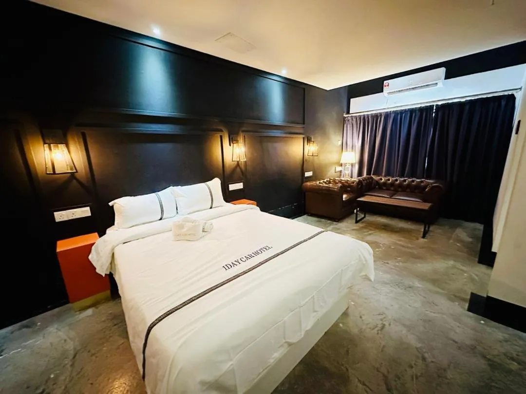 Bed in CJ HOUSE station 18 Ipoh