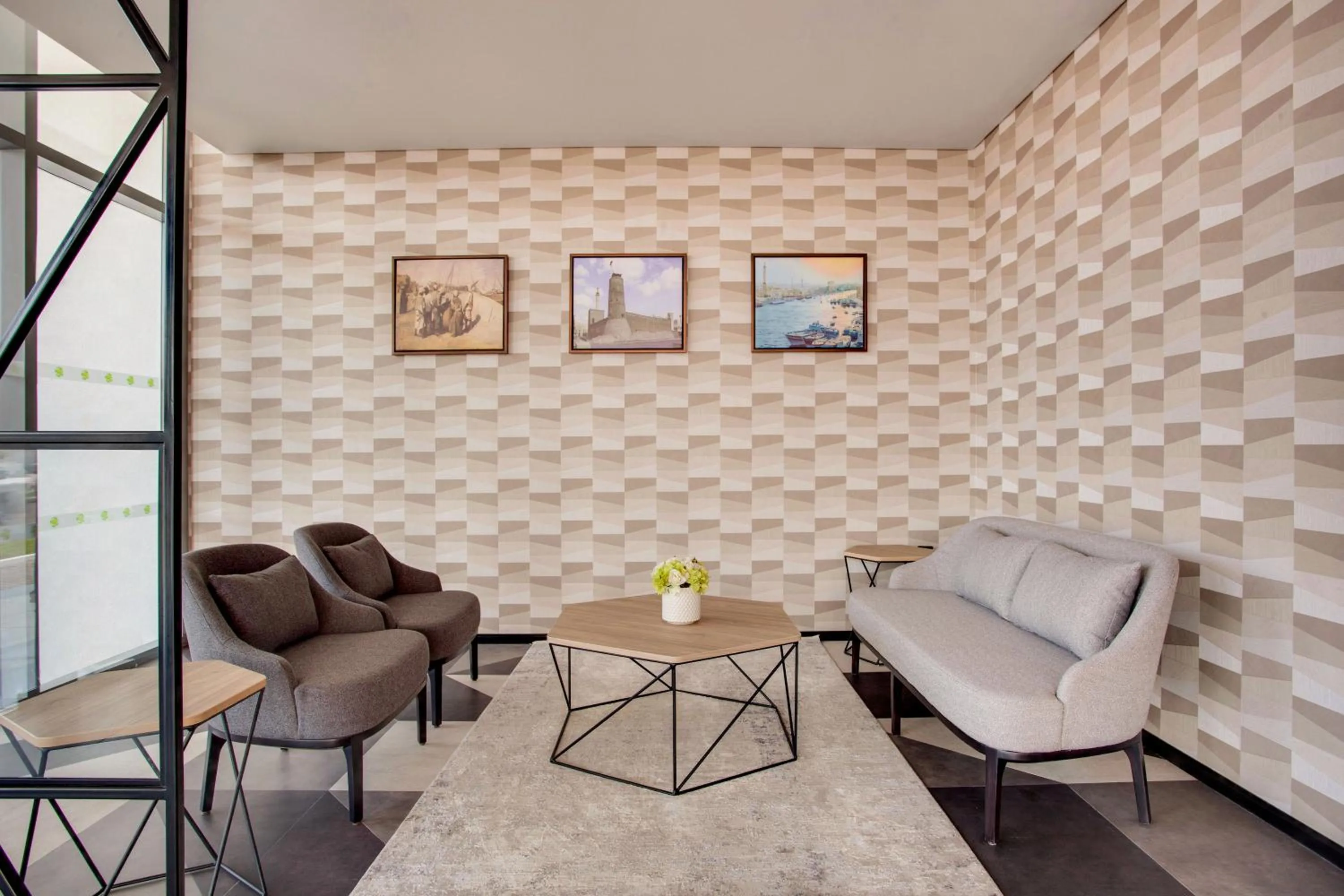 Lobby or reception in Lemon Tree Hotel, Jumeirah Dubai