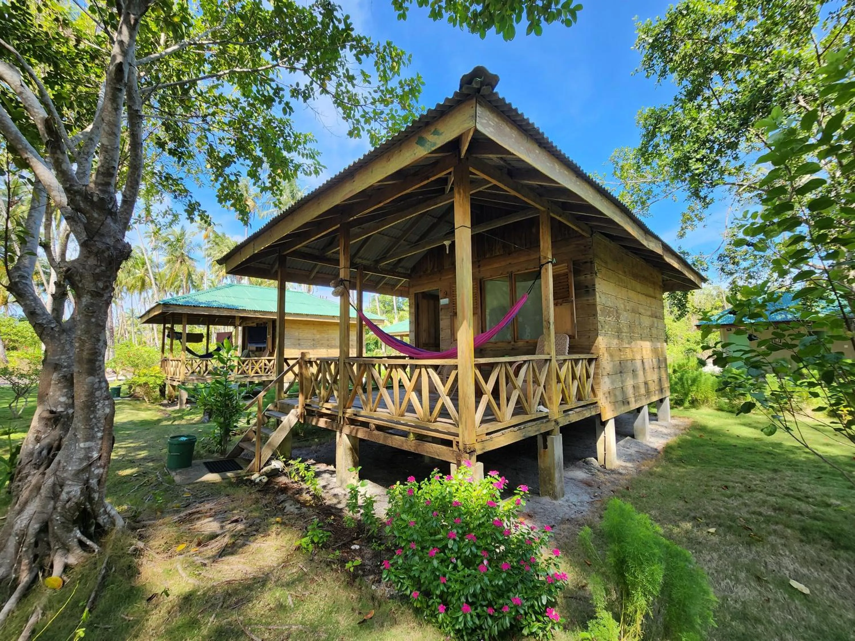 MB Palambak Island Resort Pulau Banyak Aceh Singkil