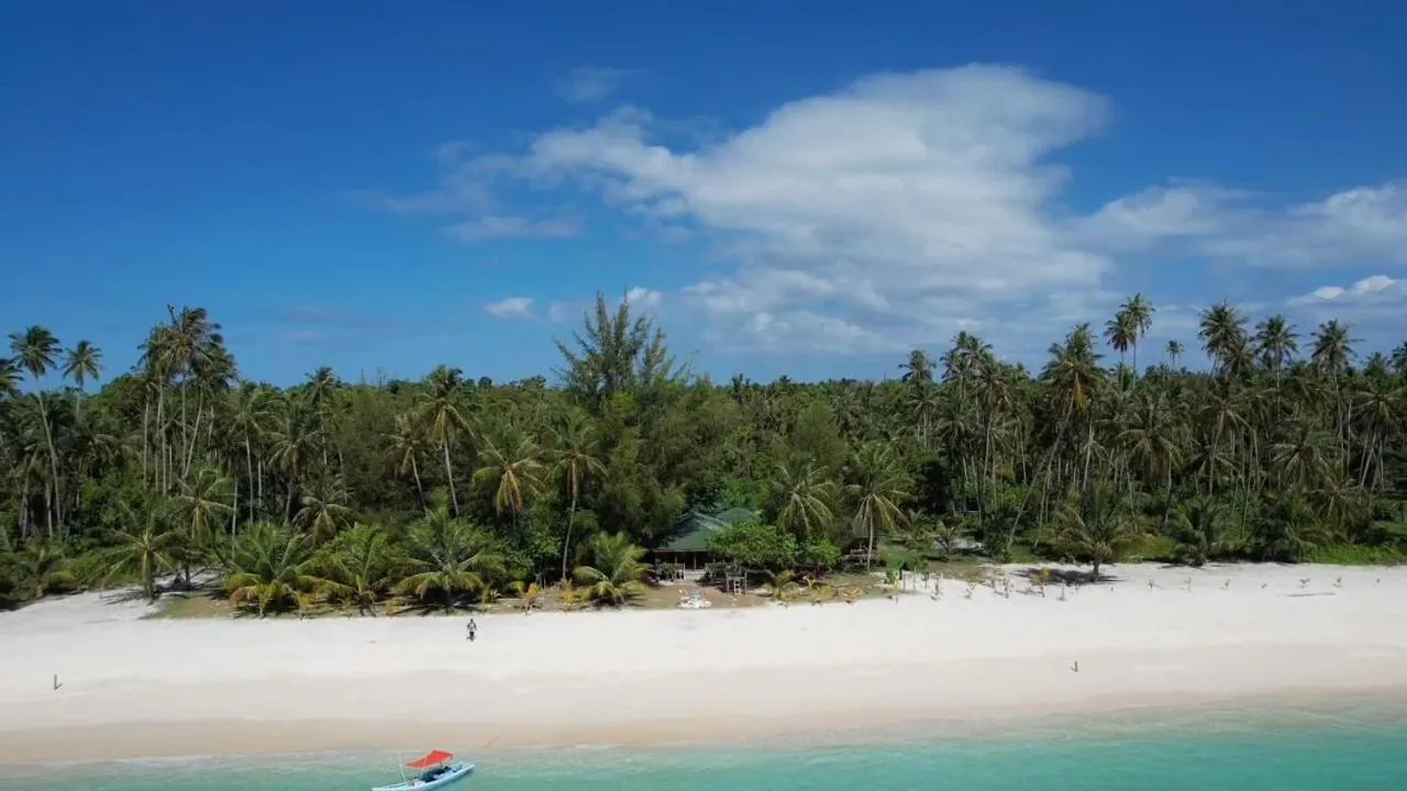 MB Palambak Island Resort Pulau Banyak Aceh Singkil
