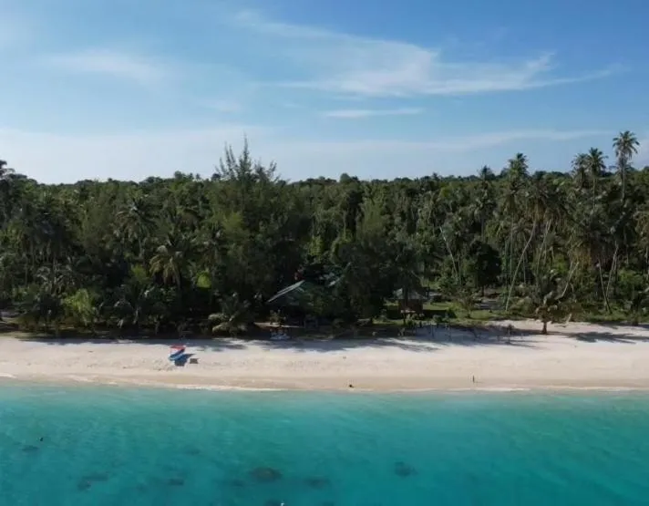 MB Palambak Island Resort Pulau Banyak Aceh Singkil