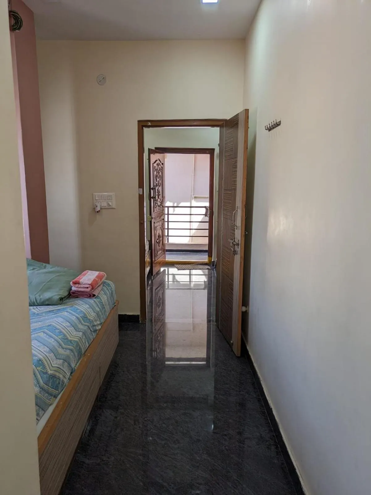 Bed in Hampi Two Bedroom Guesthouse