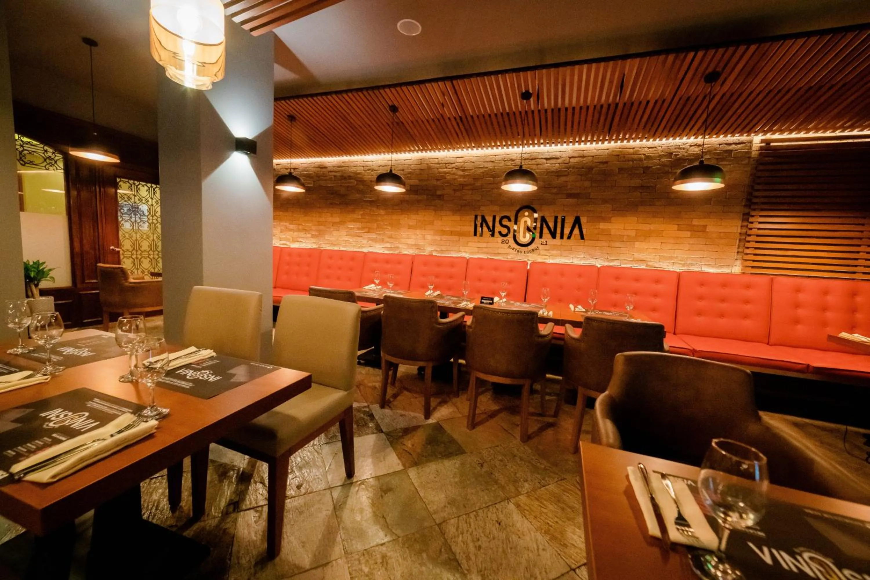 Grand Victoria Boutique Hotel