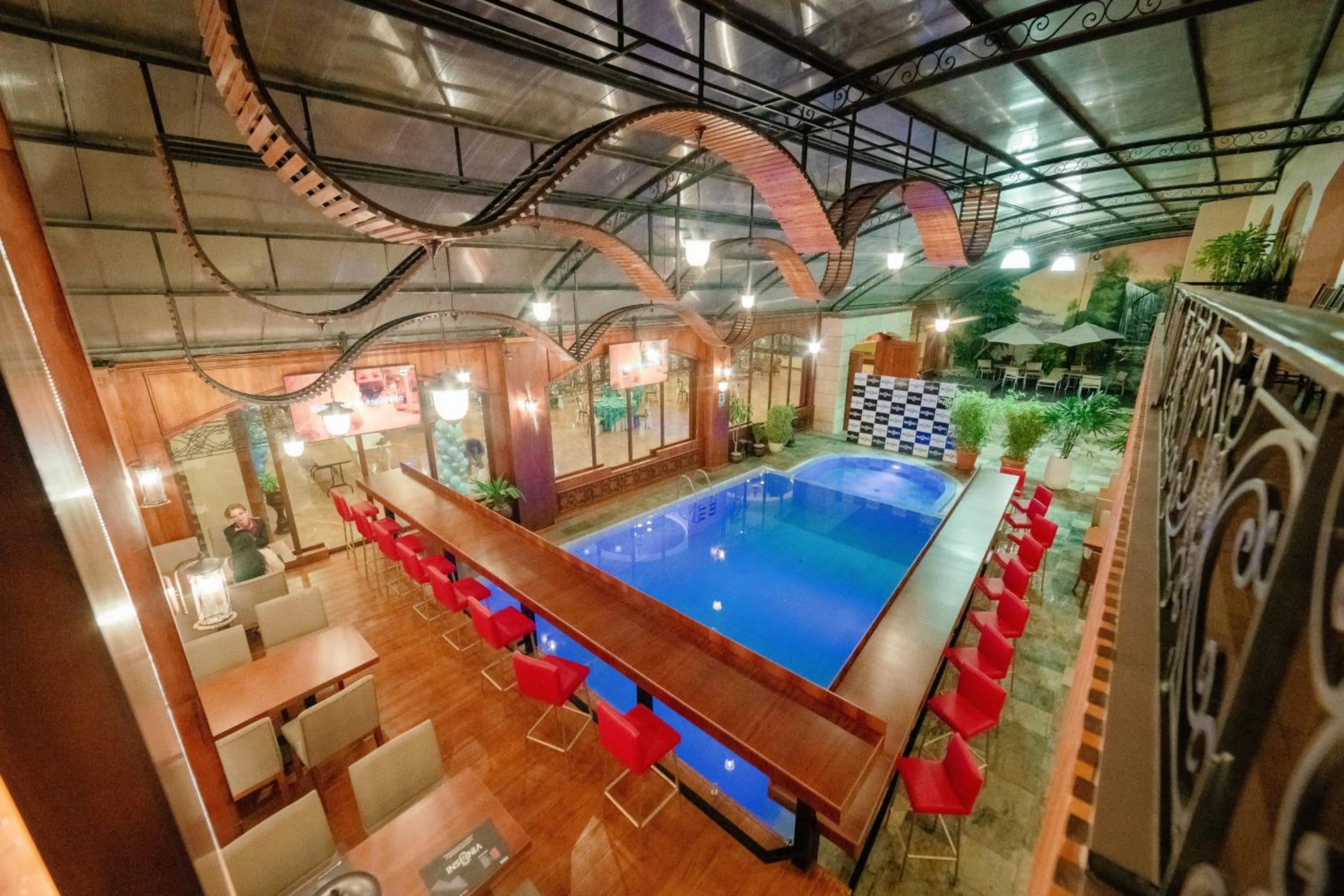 Grand Victoria Boutique Hotel