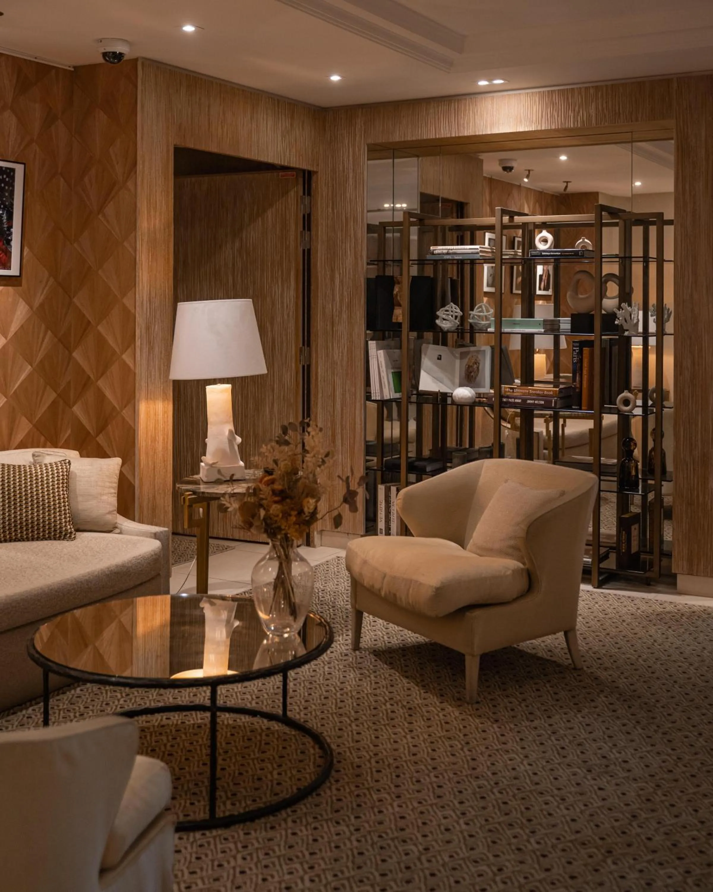 Lobby or reception in Hôtel Madison