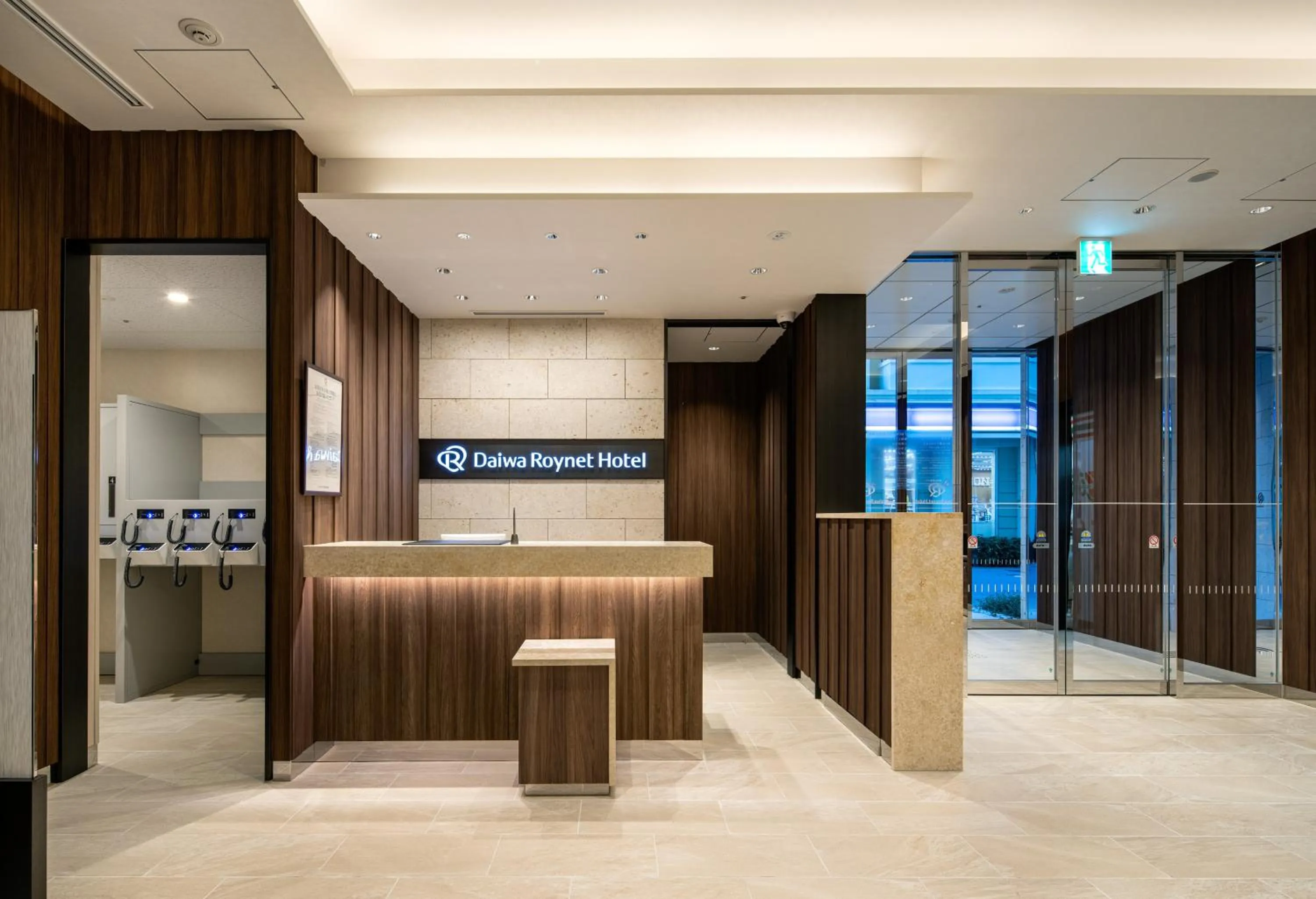 Lobby or reception in Daiwa Roynet Hotel Okinawa-Kenchomae