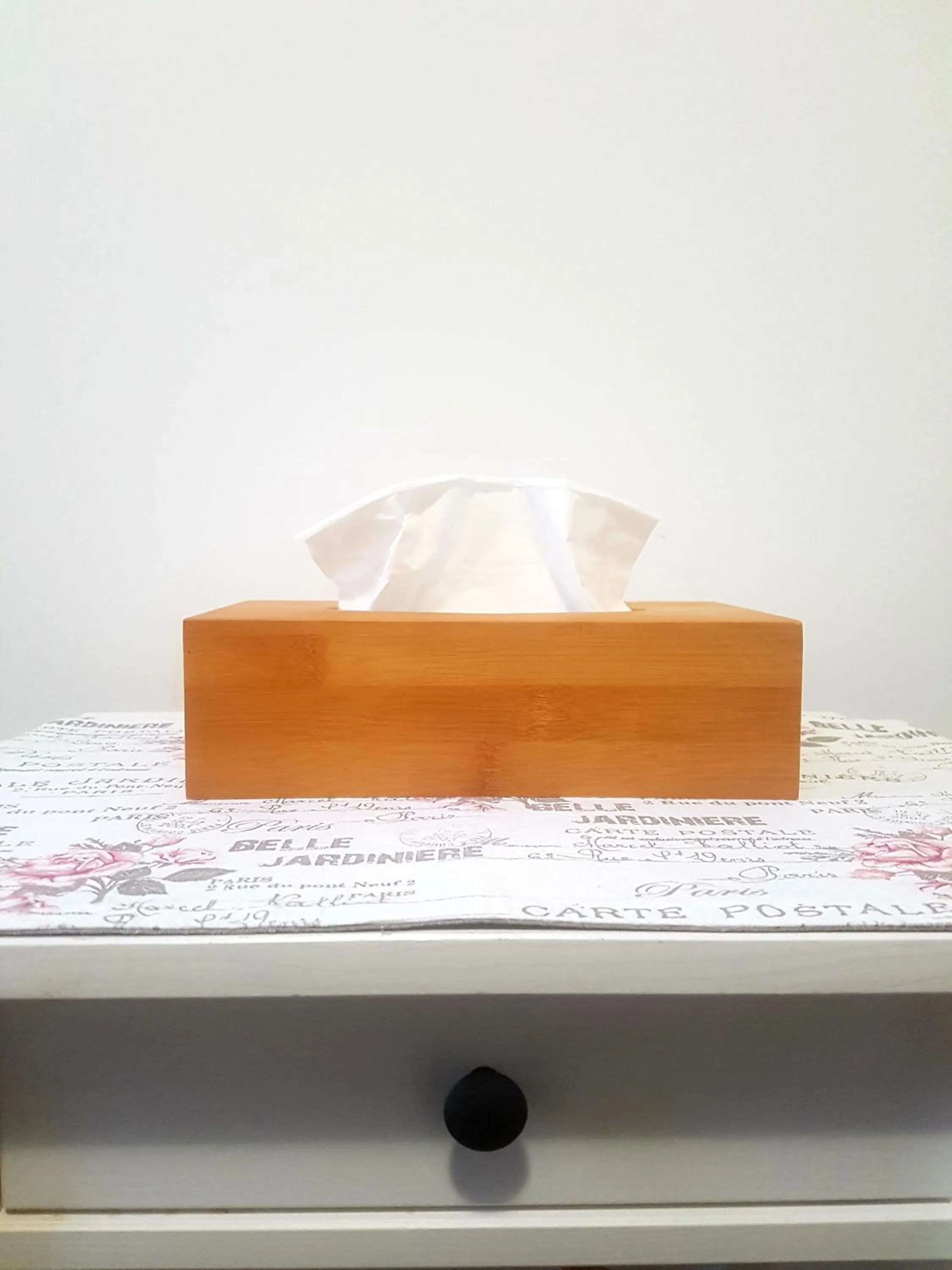 New Hostel Berlin Mitte FREE SNACK hot tea and coffee