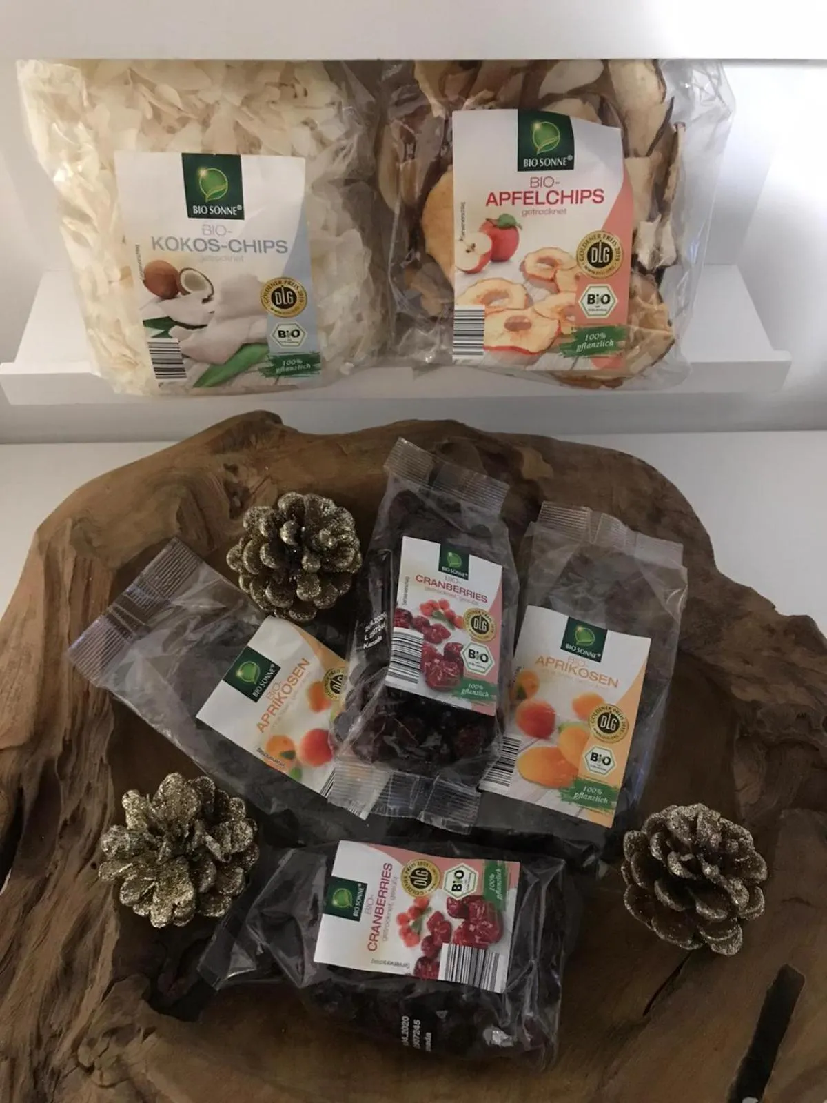 Continental breakfast in New Hostel Berlin Mitte FREE SNACK hot tea and coffee