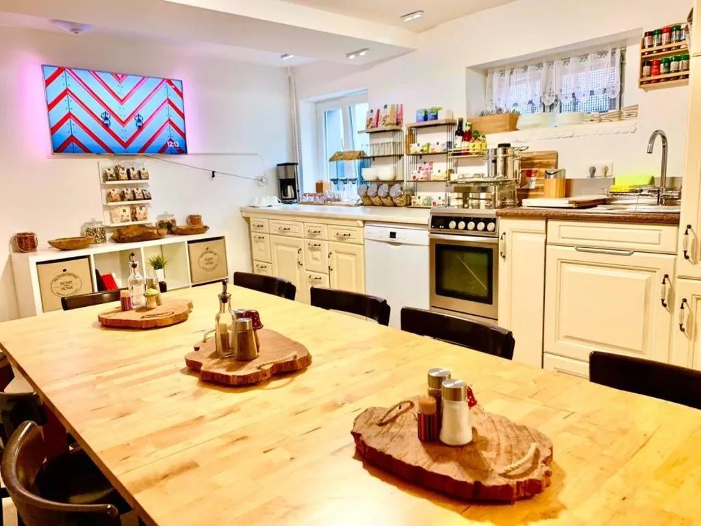 Restaurant/places to eat in New Hostel Berlin Mitte FREE SNACK hot tea and coffee