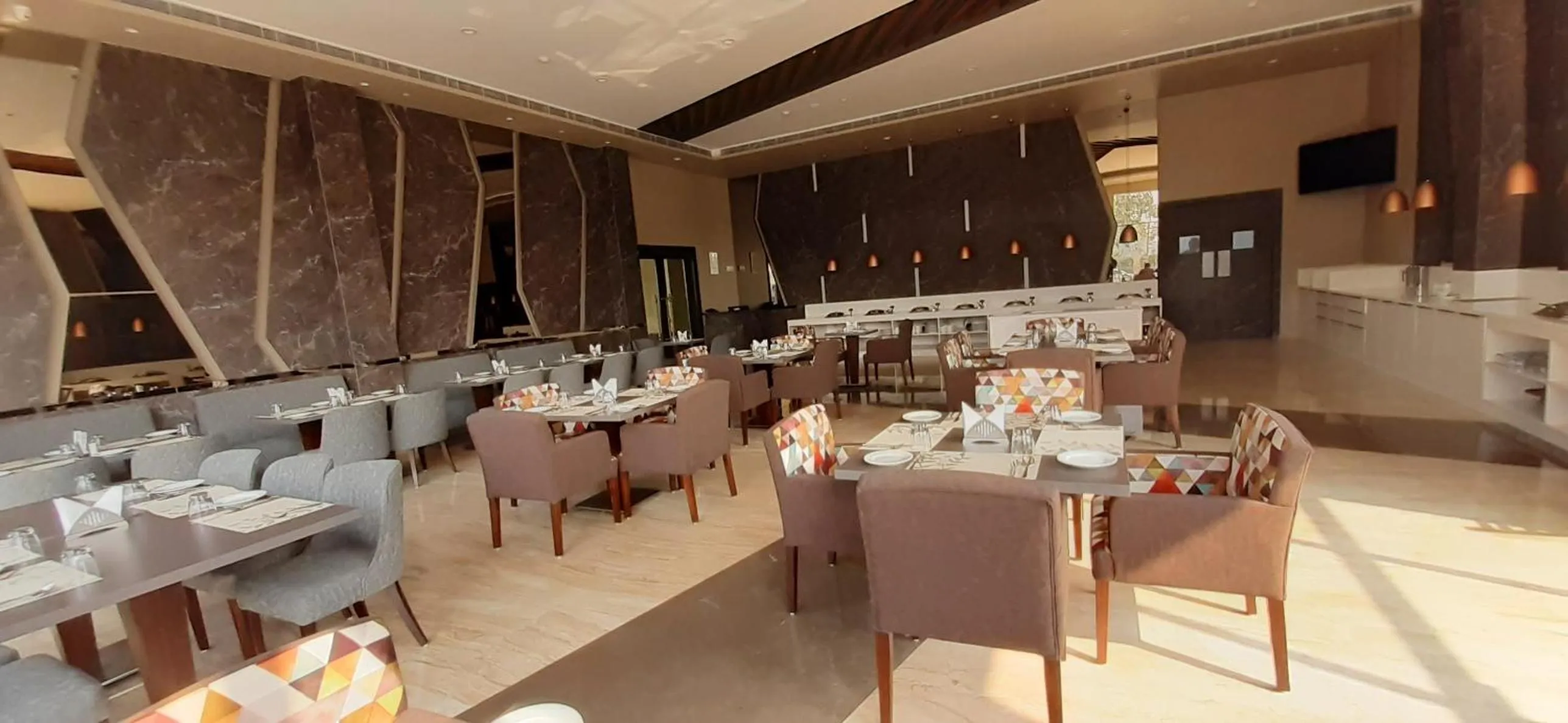 Restaurant/places to eat in Ramada by Wyndham Aligarh GT Road