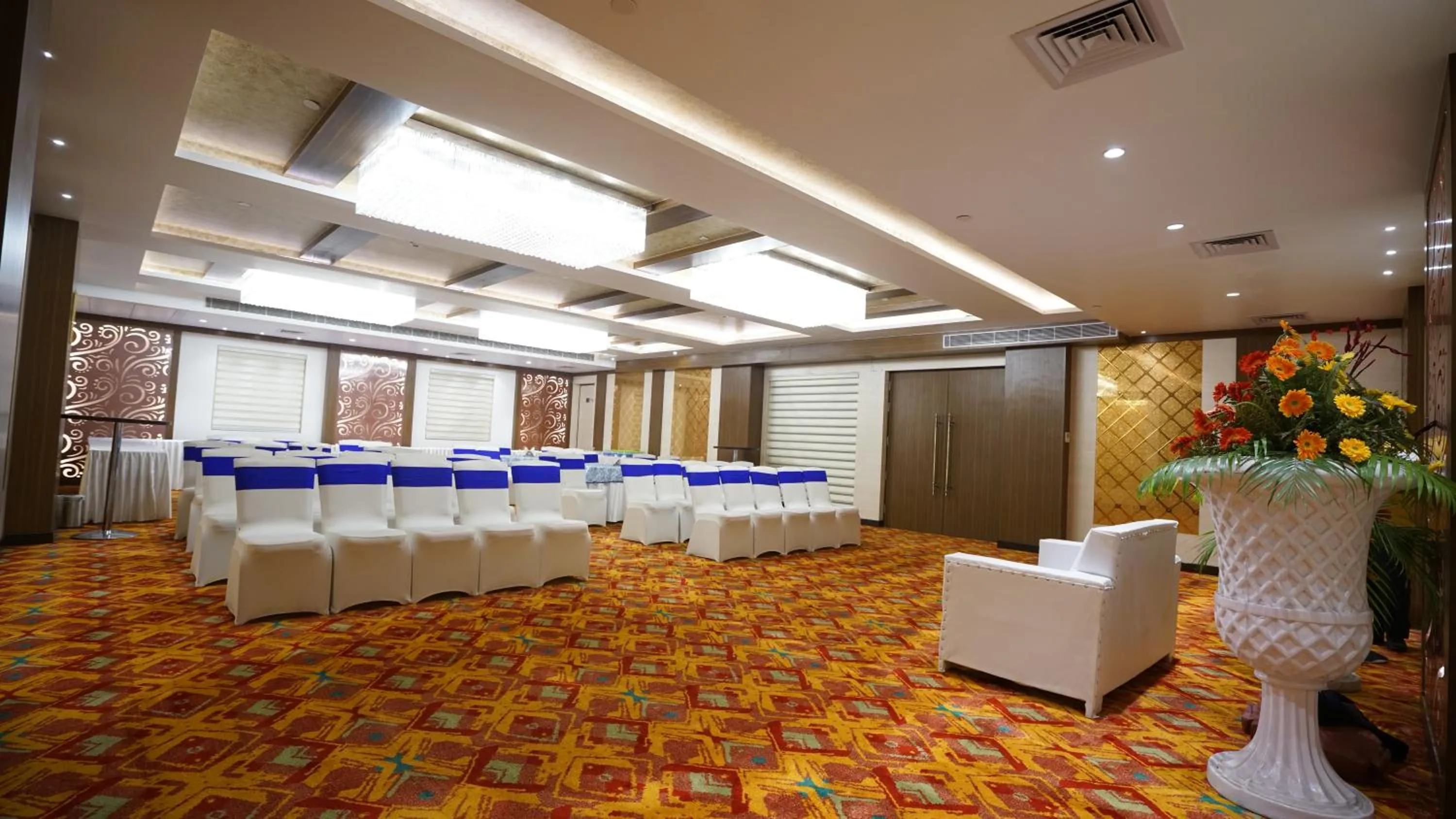 Banquet/Function facilities in Ramada by Wyndham Aligarh GT Road