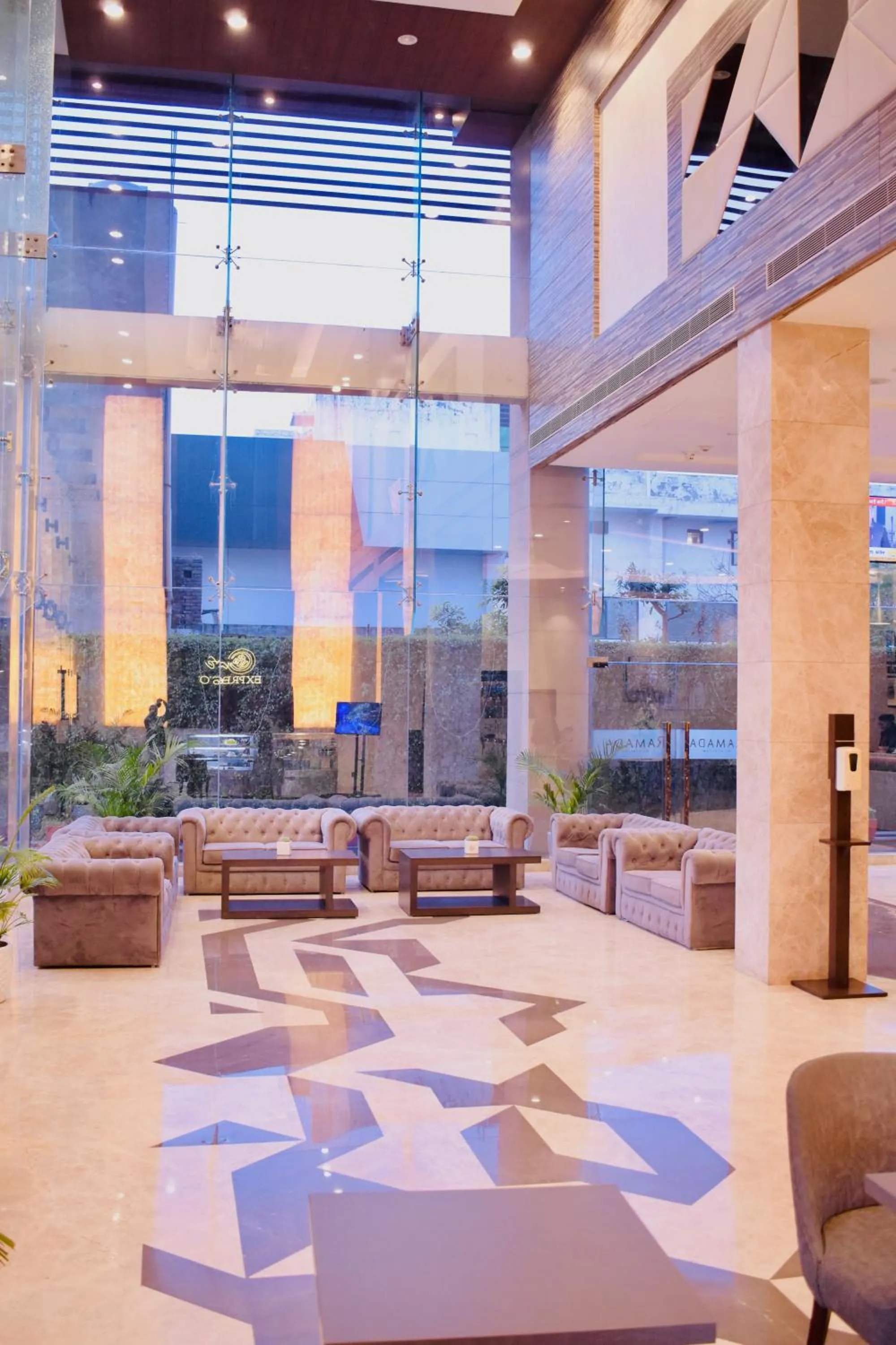 Lobby or reception in Ramada by Wyndham Aligarh GT Road