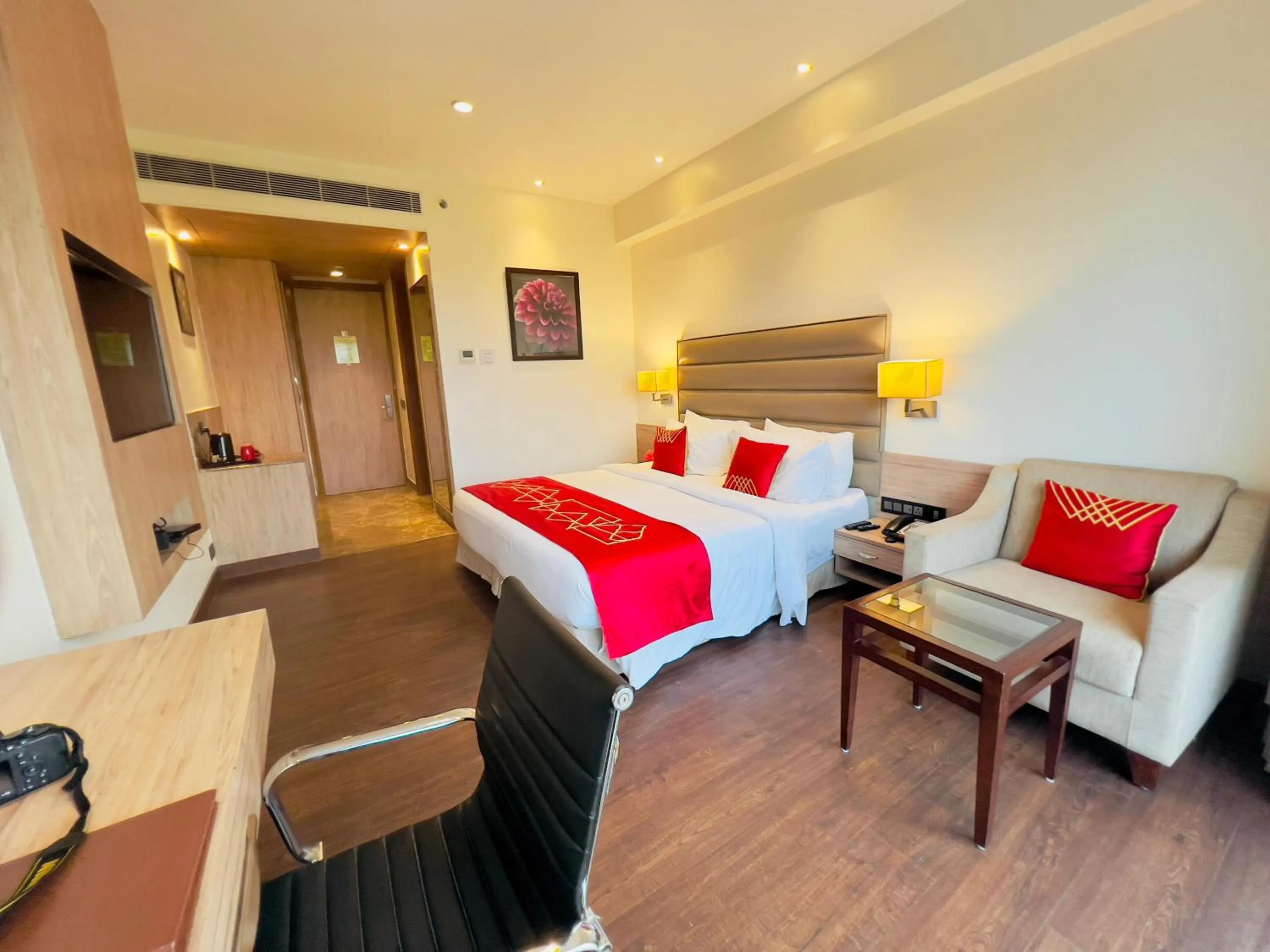 Bedroom, Bed in Ramada by Wyndham Aligarh GT Road