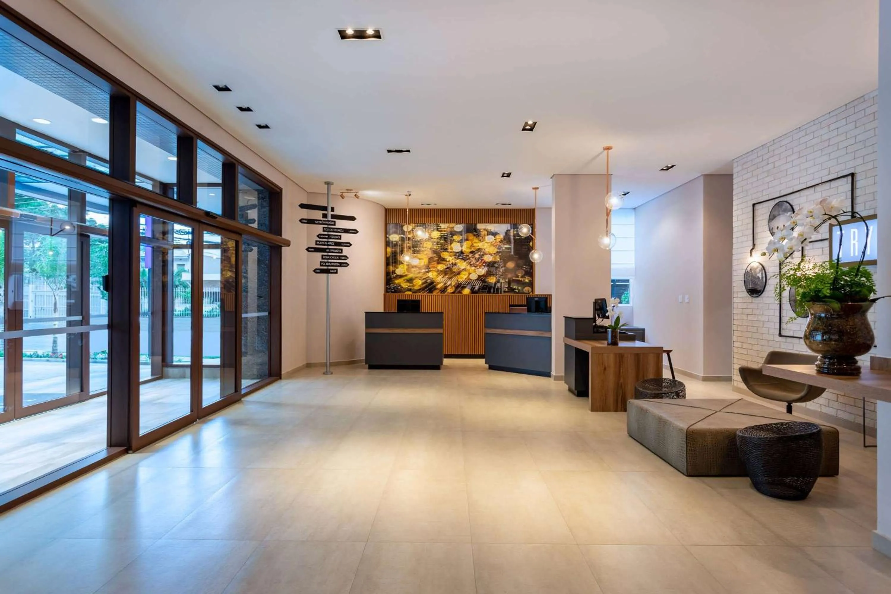 Lobby or reception in TRYP by Wyndham São Paulo Paulista Paraíso