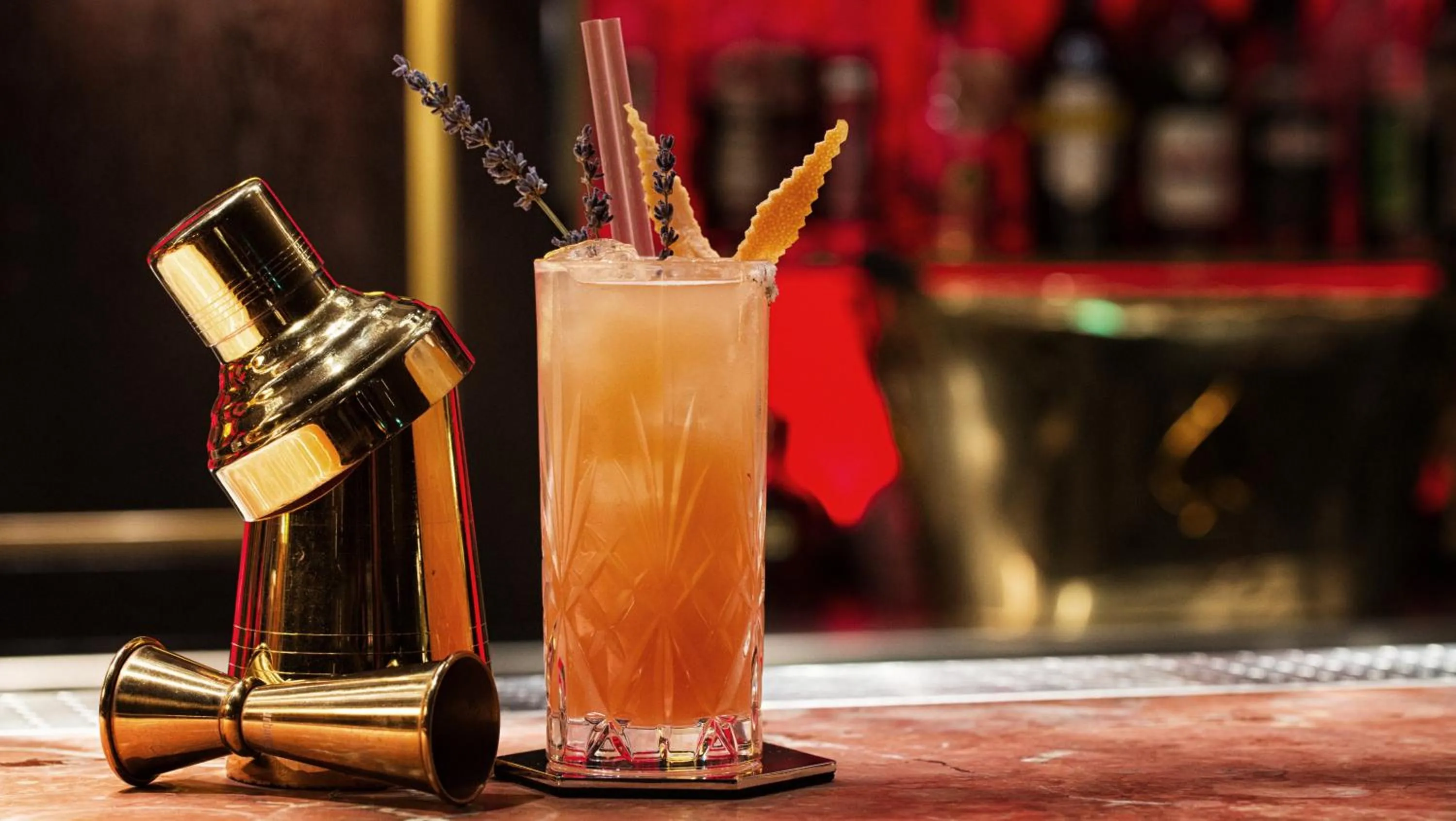 Lounge or bar in Rooms & Amoria Spa for Adults Only - Hotel Jägerhof Wörthersee