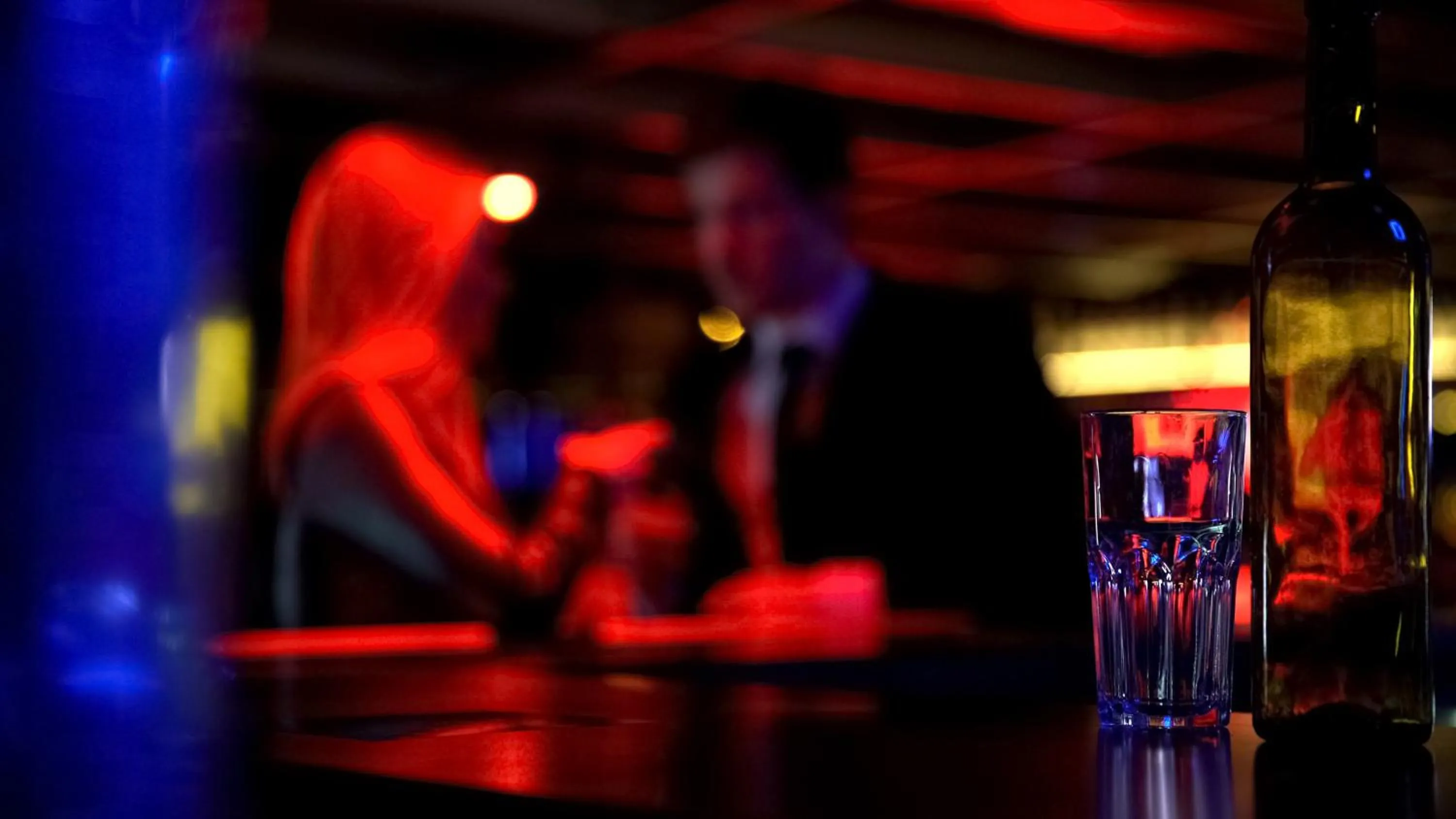 People in Rooms & Amoria Spa for Adults Only - Hotel Jägerhof Wörthersee