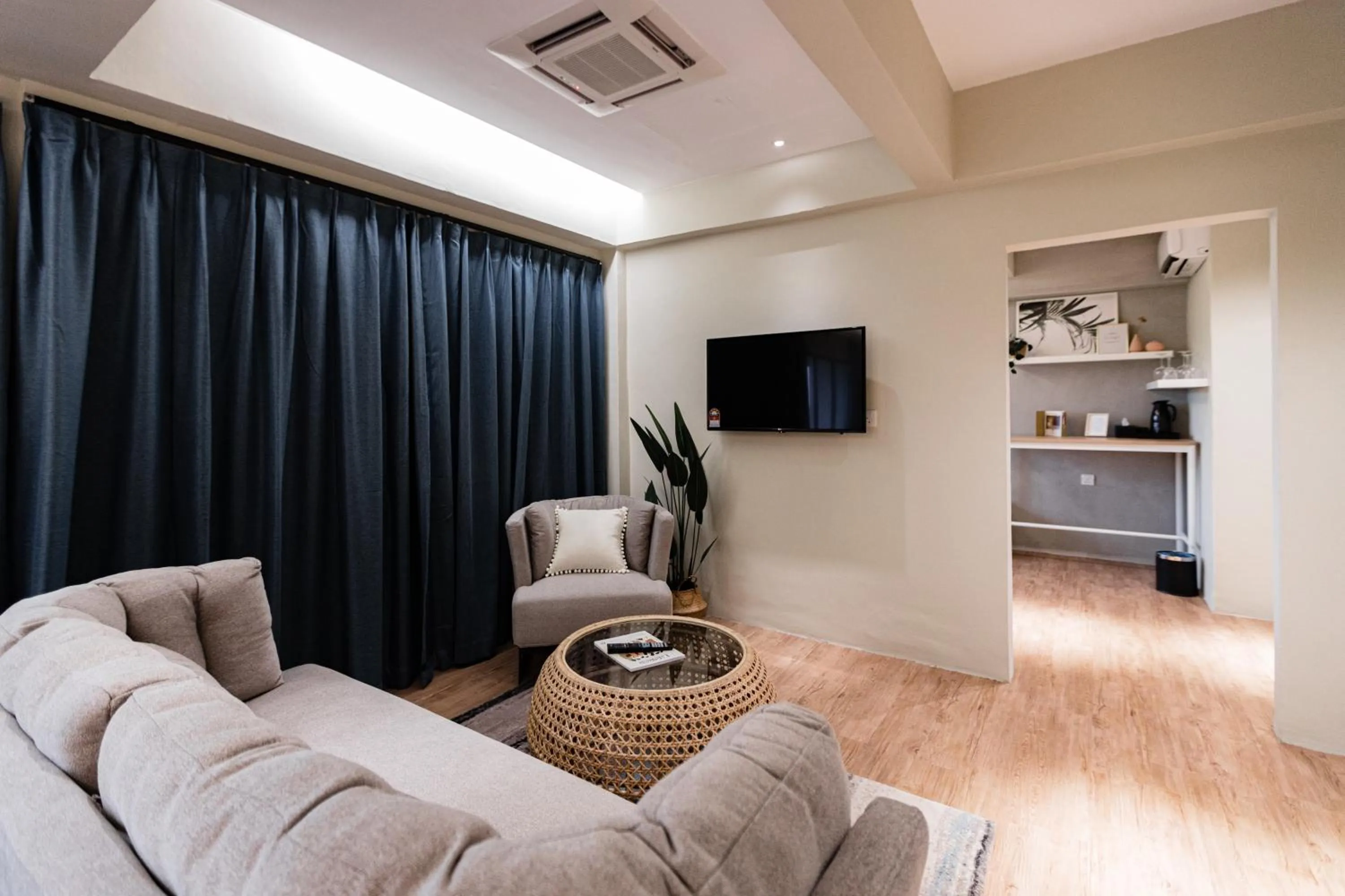 TV and multimedia in Urban Living Residence