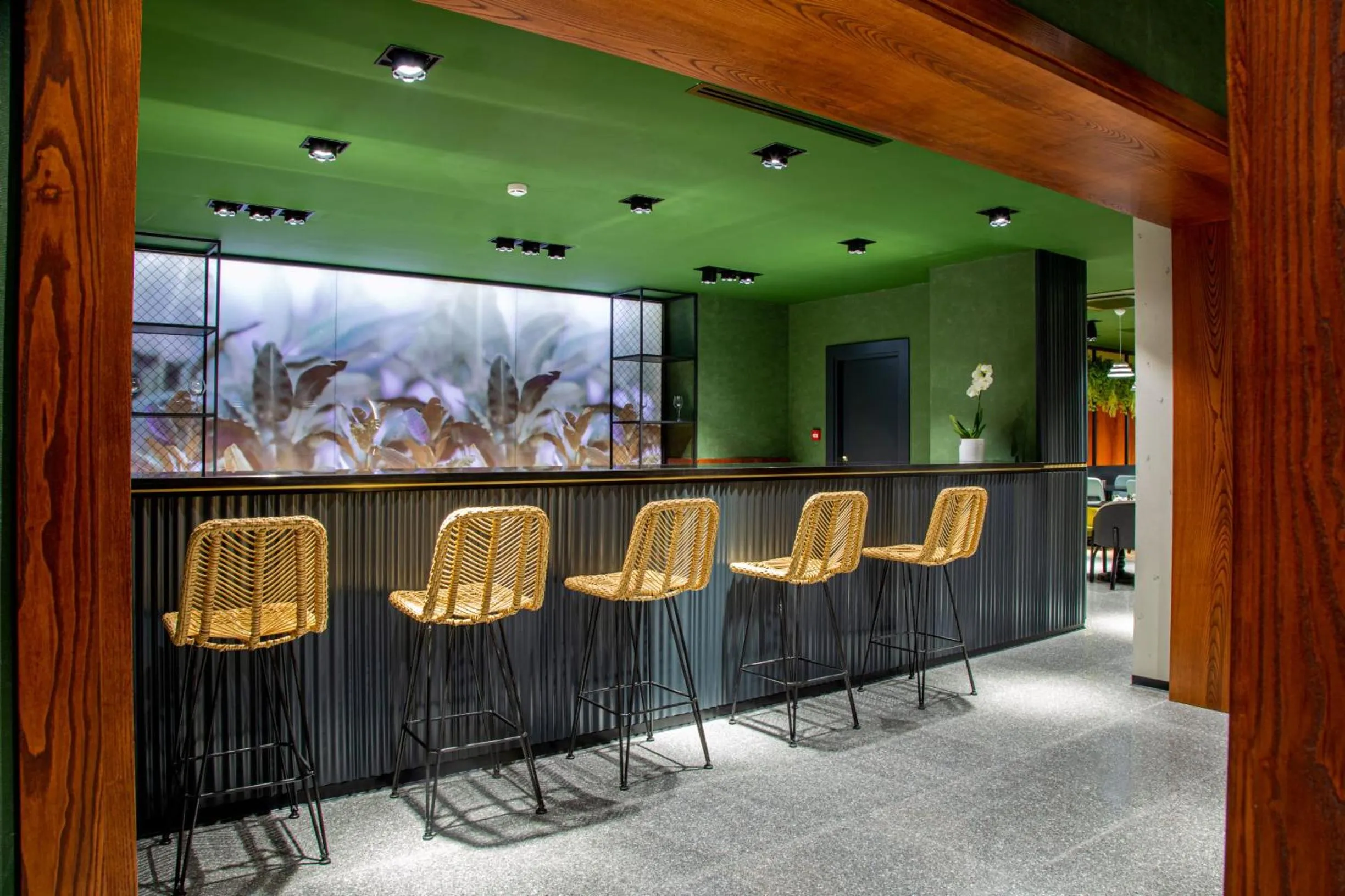 Lounge or bar in Kazzhol Park Hotel Almaty