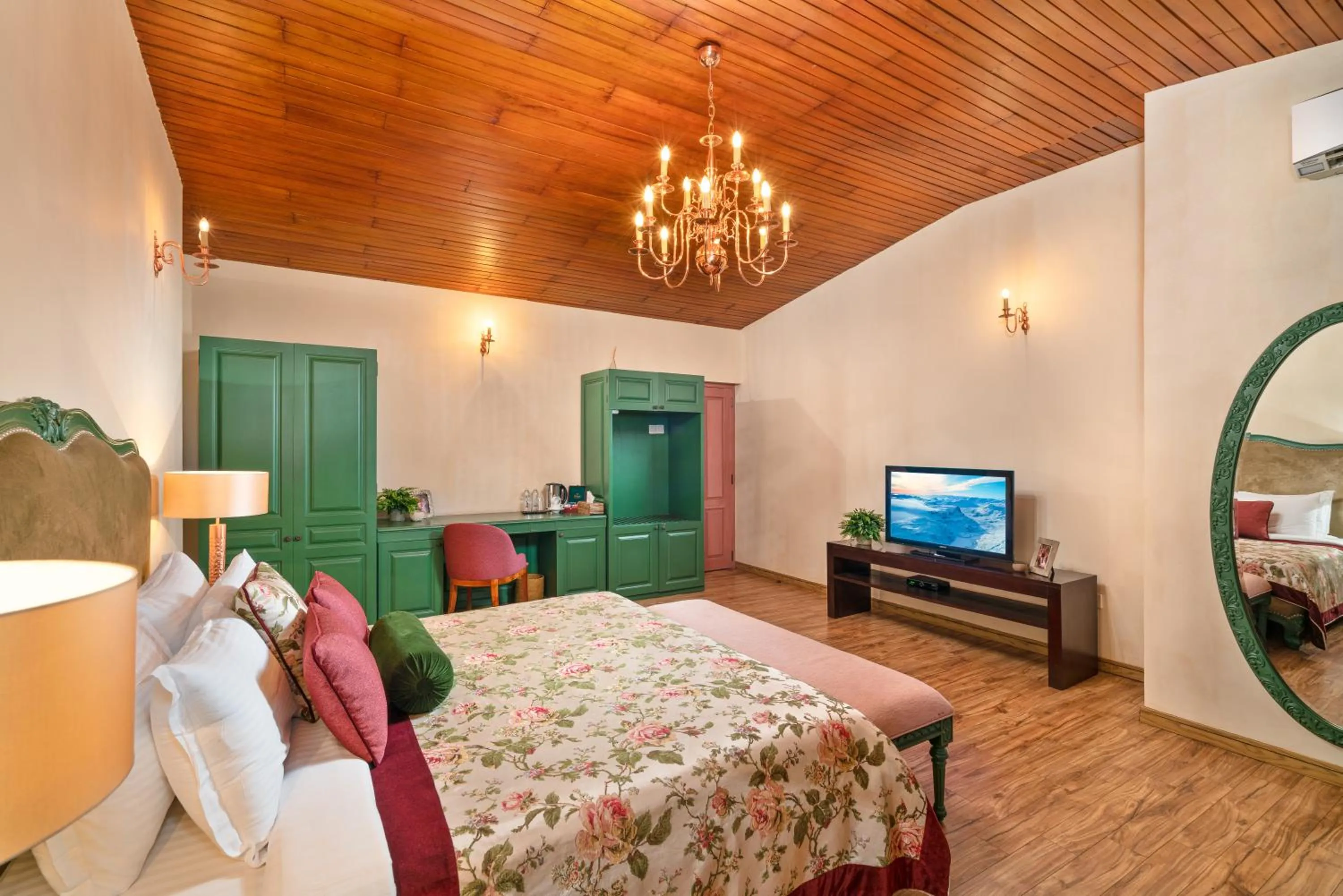 Bedroom, Bed in Clove Villa