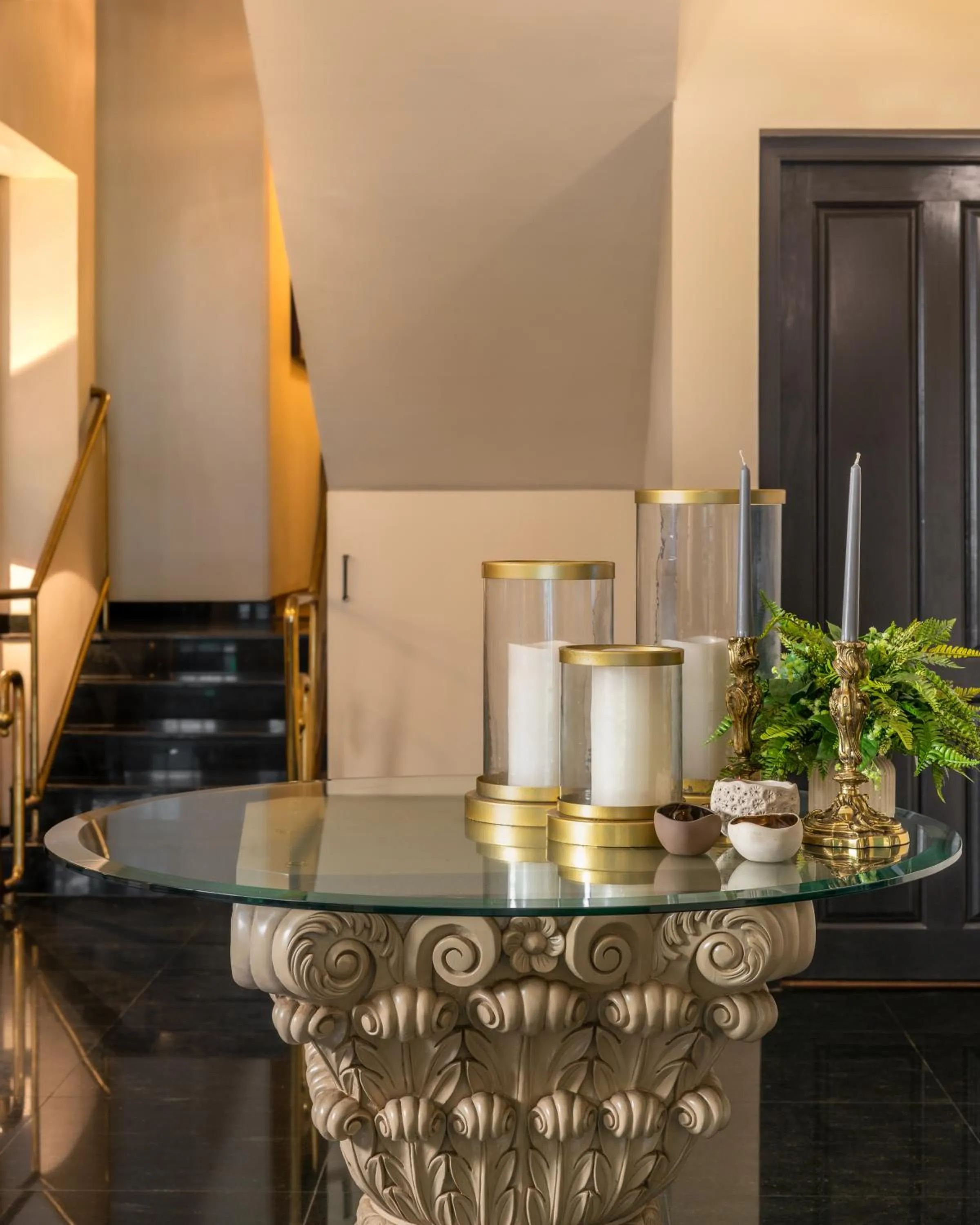 Decorative detail in Clove Villa