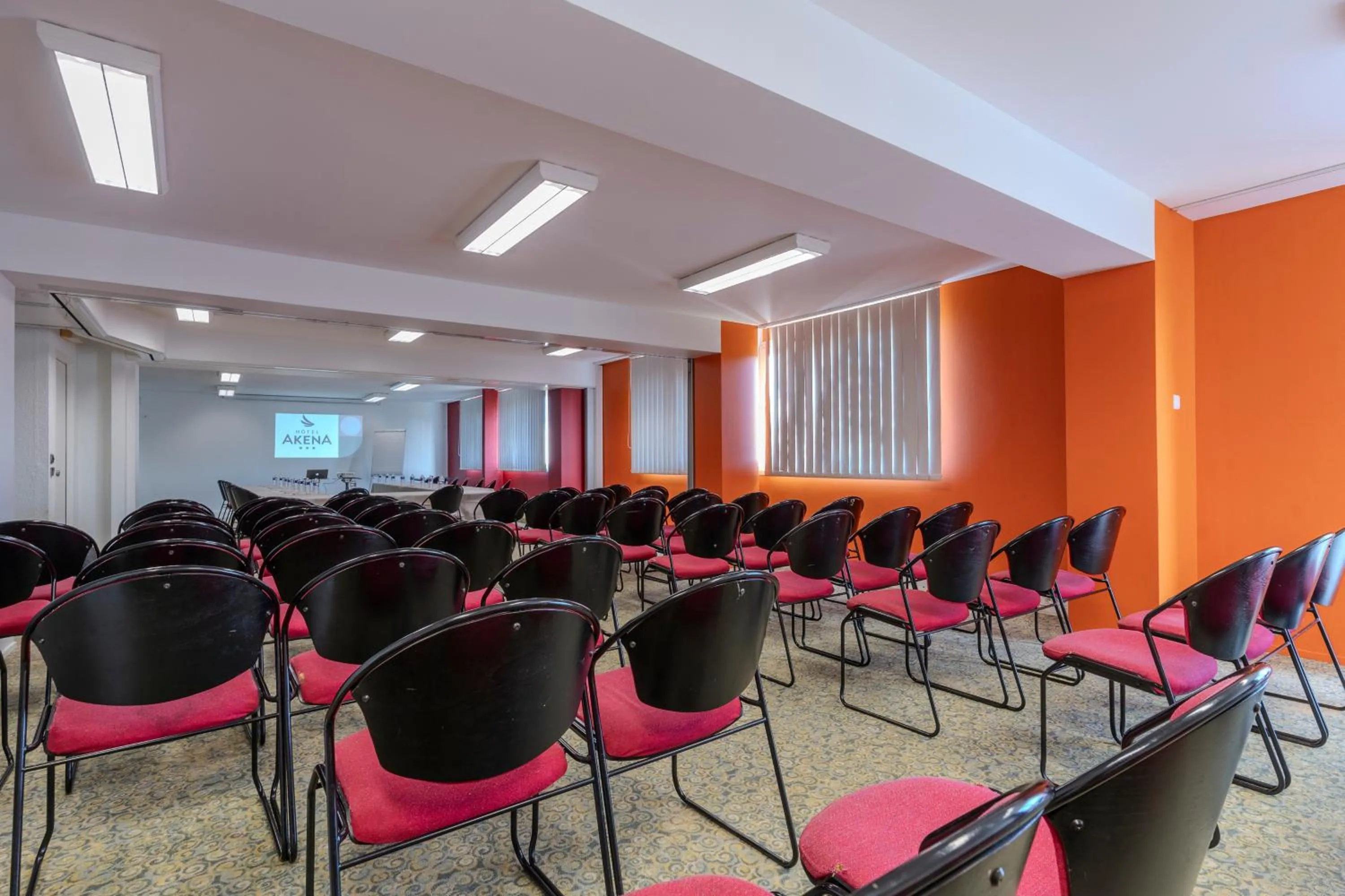 Meeting/conference room in Hôtel Akena Poitiers Nord Futuroscope