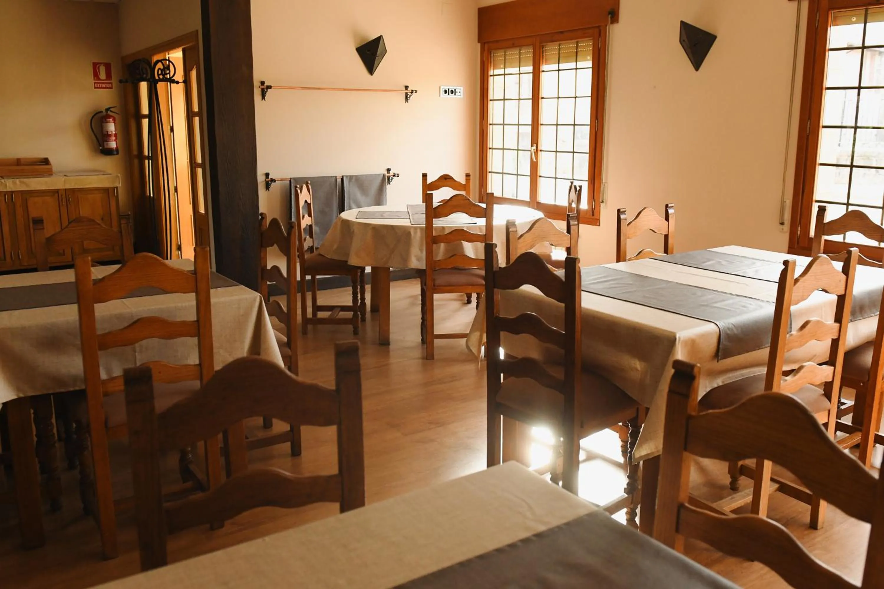 Restaurant/places to eat in Hotel Rural Villa de Vinuesa