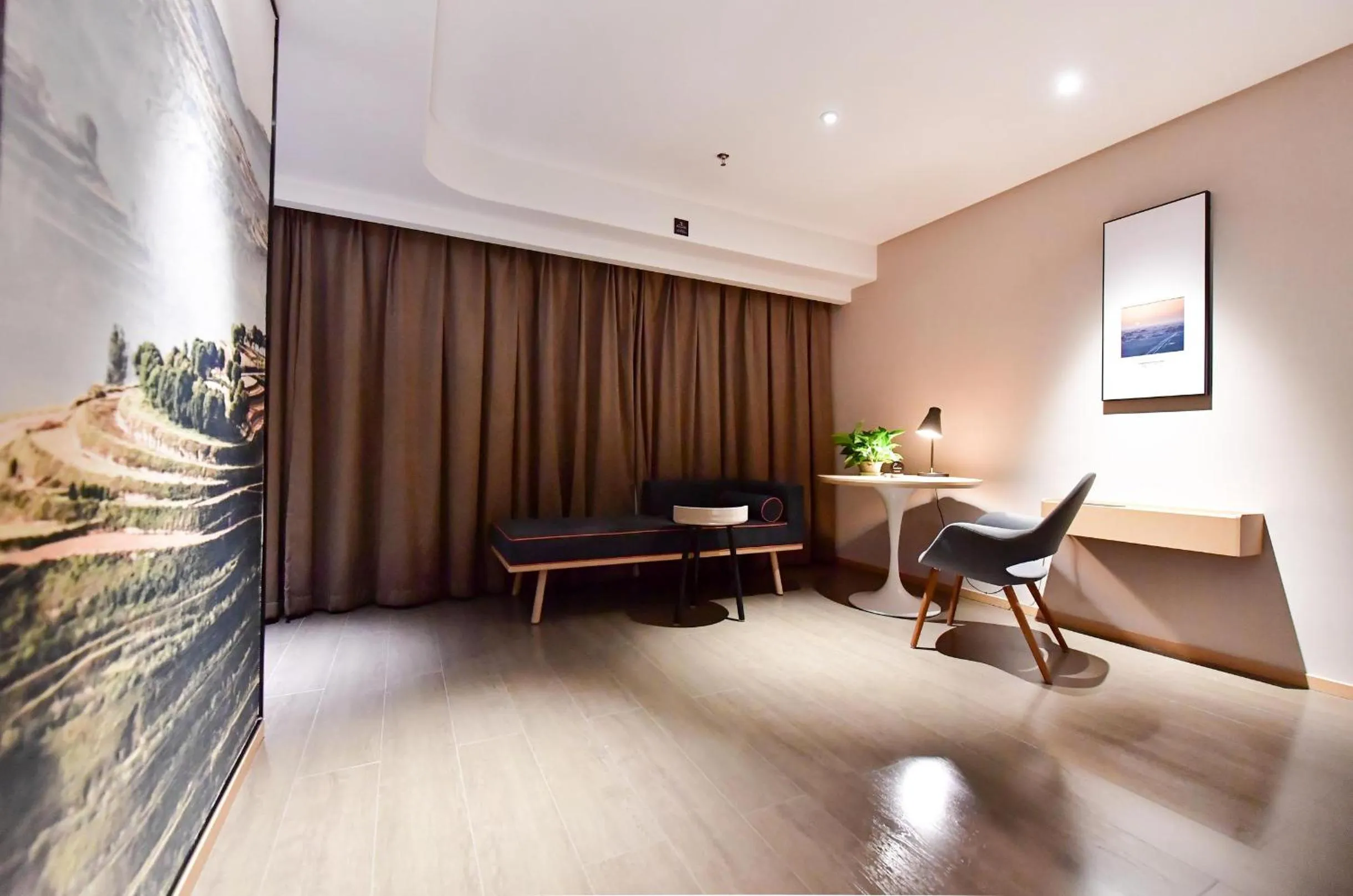 Atour Hotel Yinchuan Gulou Pedestrian Street