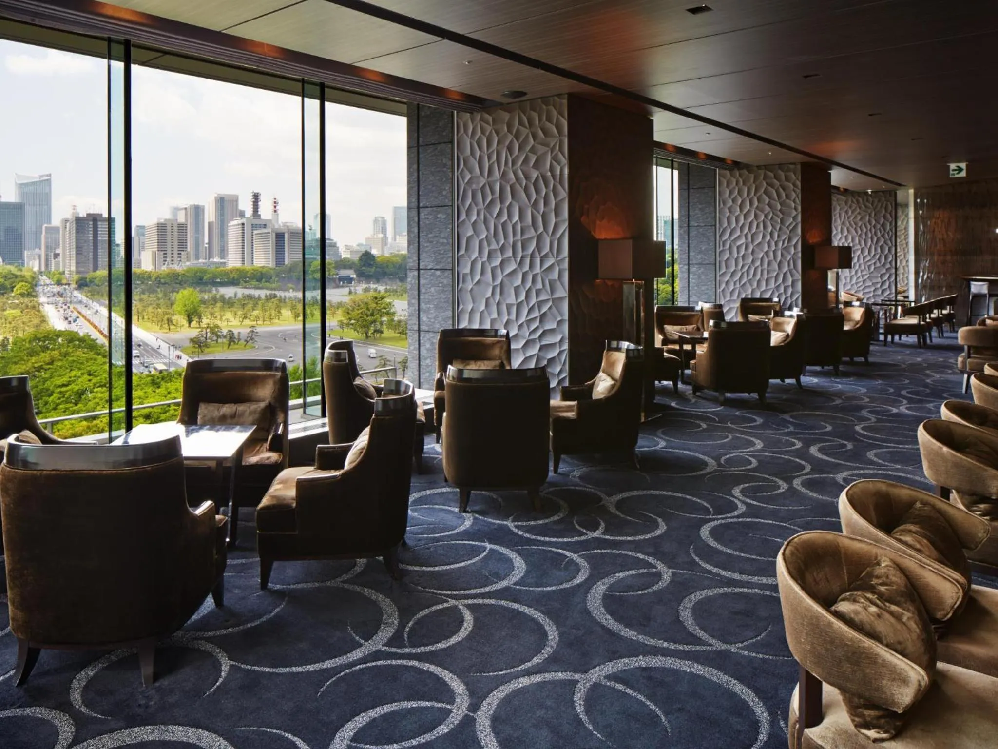 Lounge or bar in Palace Hotel Tokyo