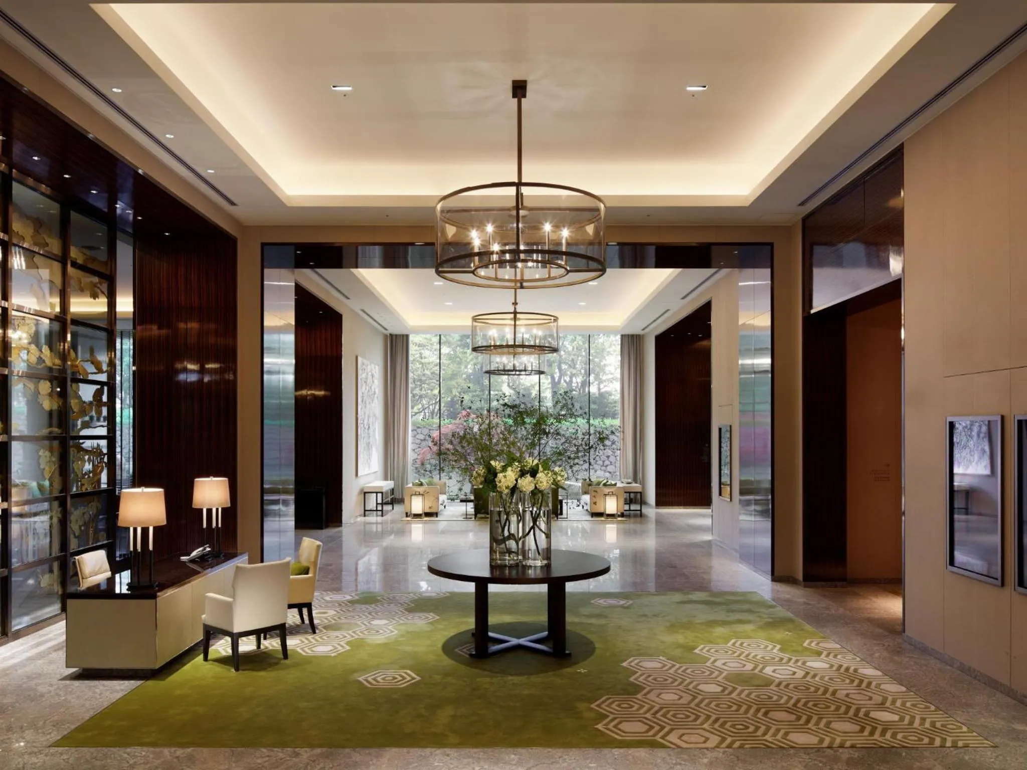 Lobby or reception in Palace Hotel Tokyo