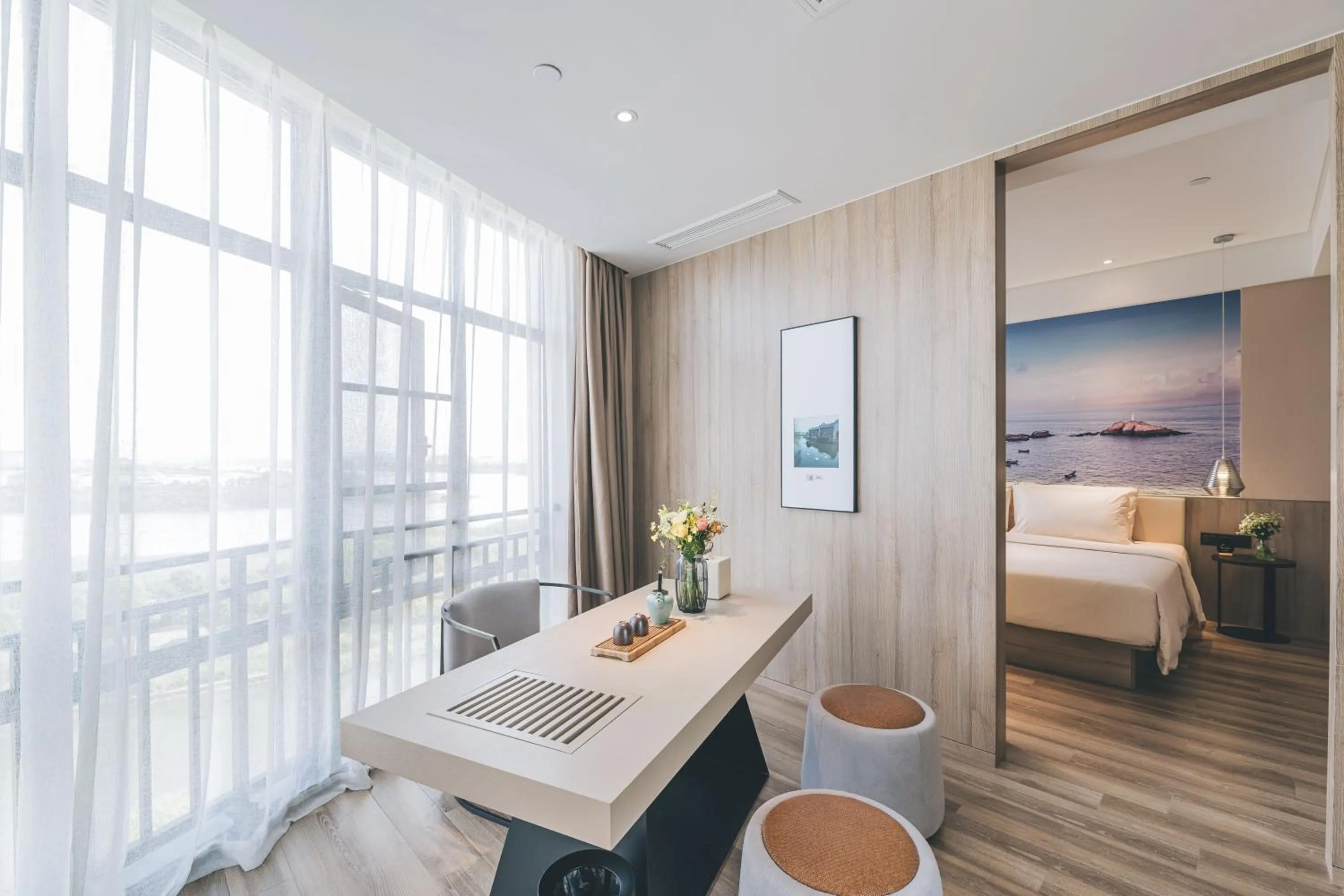 Photo of the whole room, Bed in Atour Hotel Ningbo Airport Yinzhou Avenue