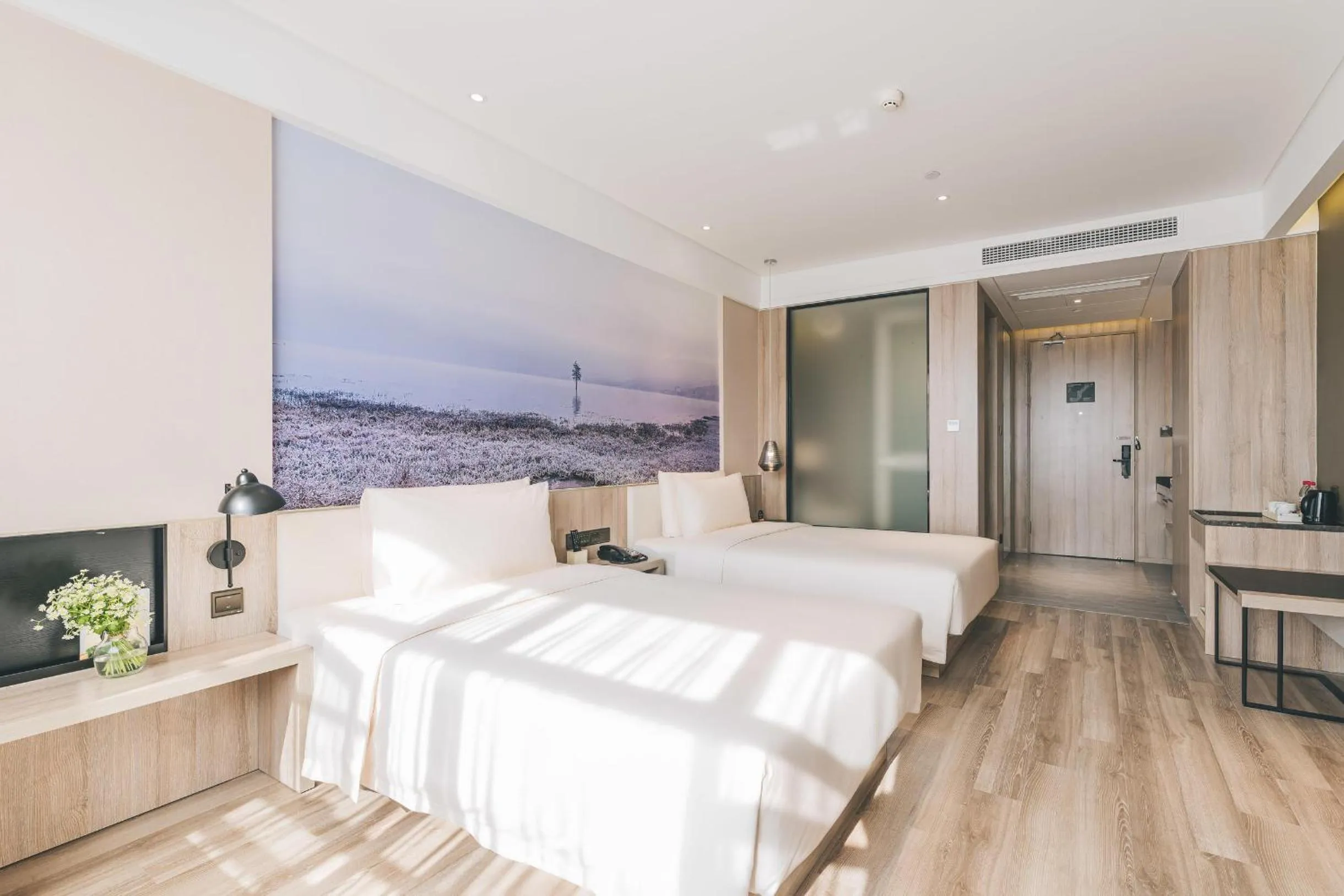 Bed in Atour Hotel Ningbo Airport Yinzhou Avenue