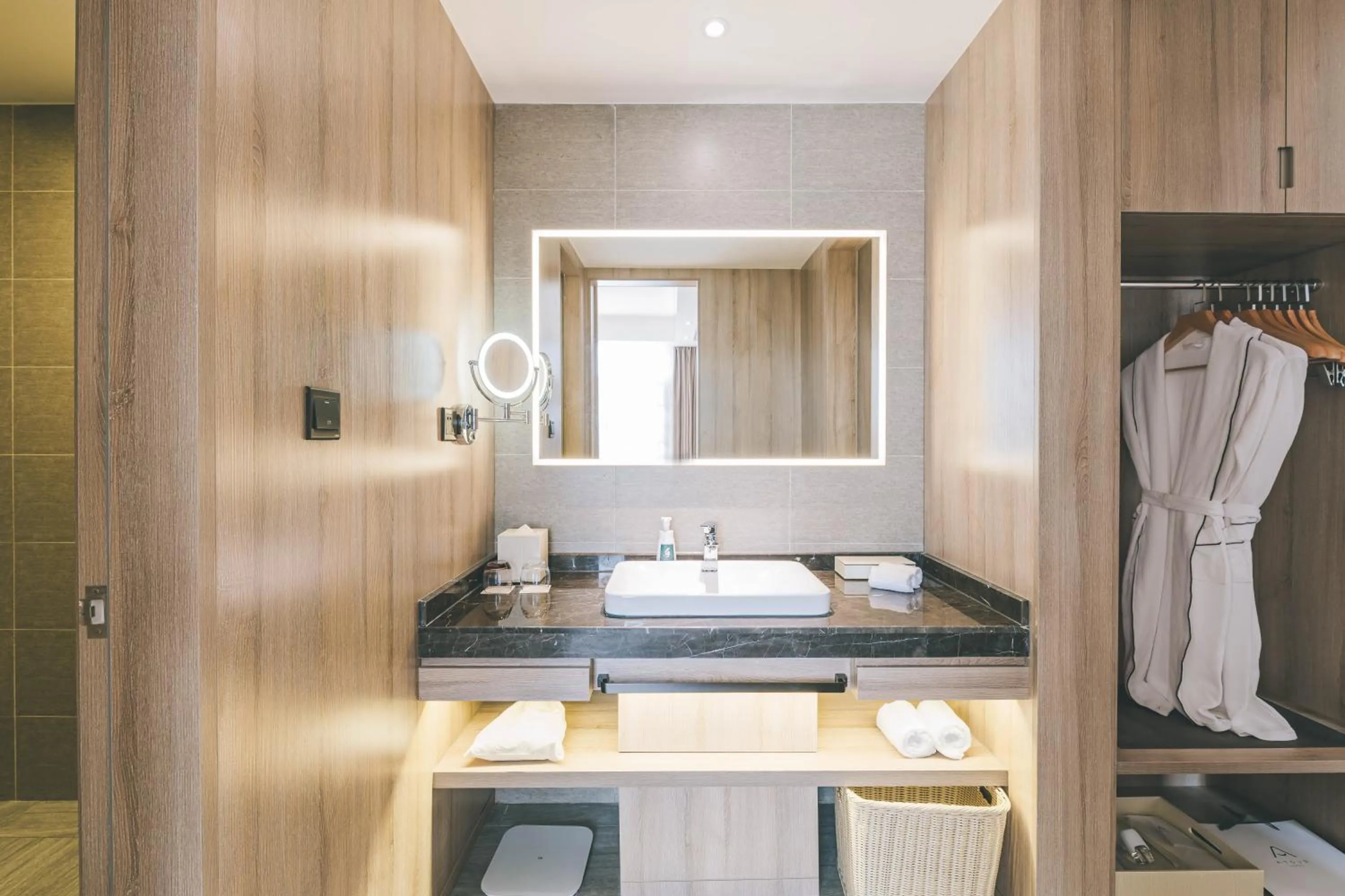 Bathroom in Atour Hotel Ningbo Airport Yinzhou Avenue