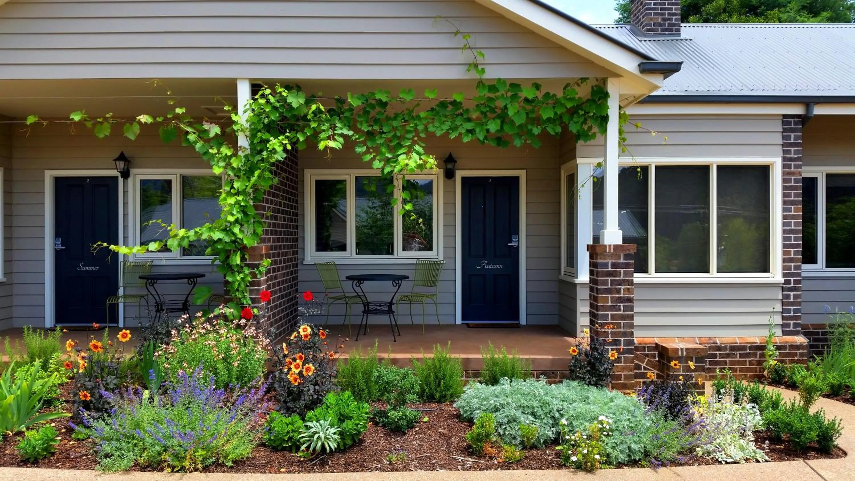 Garden in Marysville Garden Cottages
