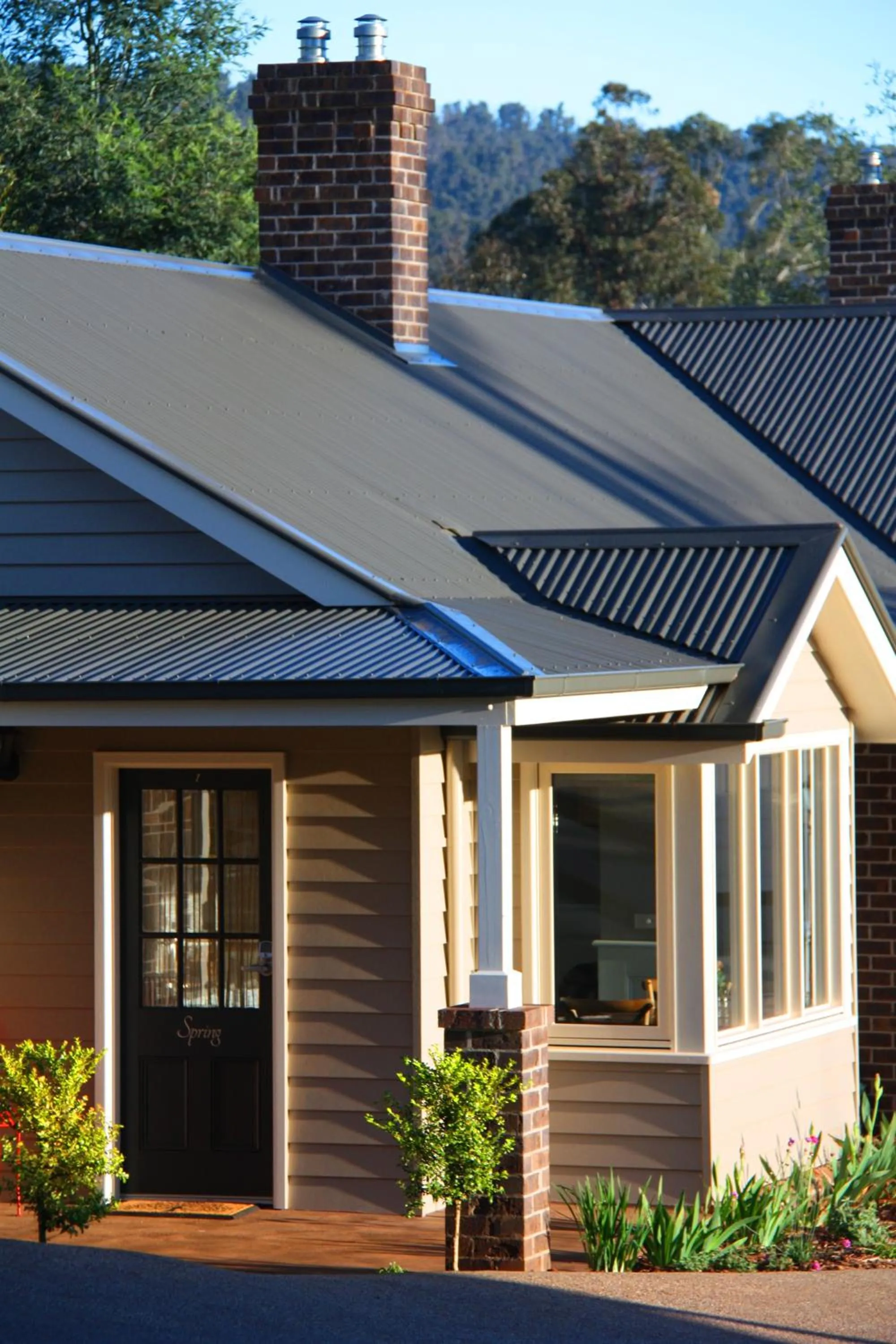 Facade/entrance in Marysville Garden Cottages