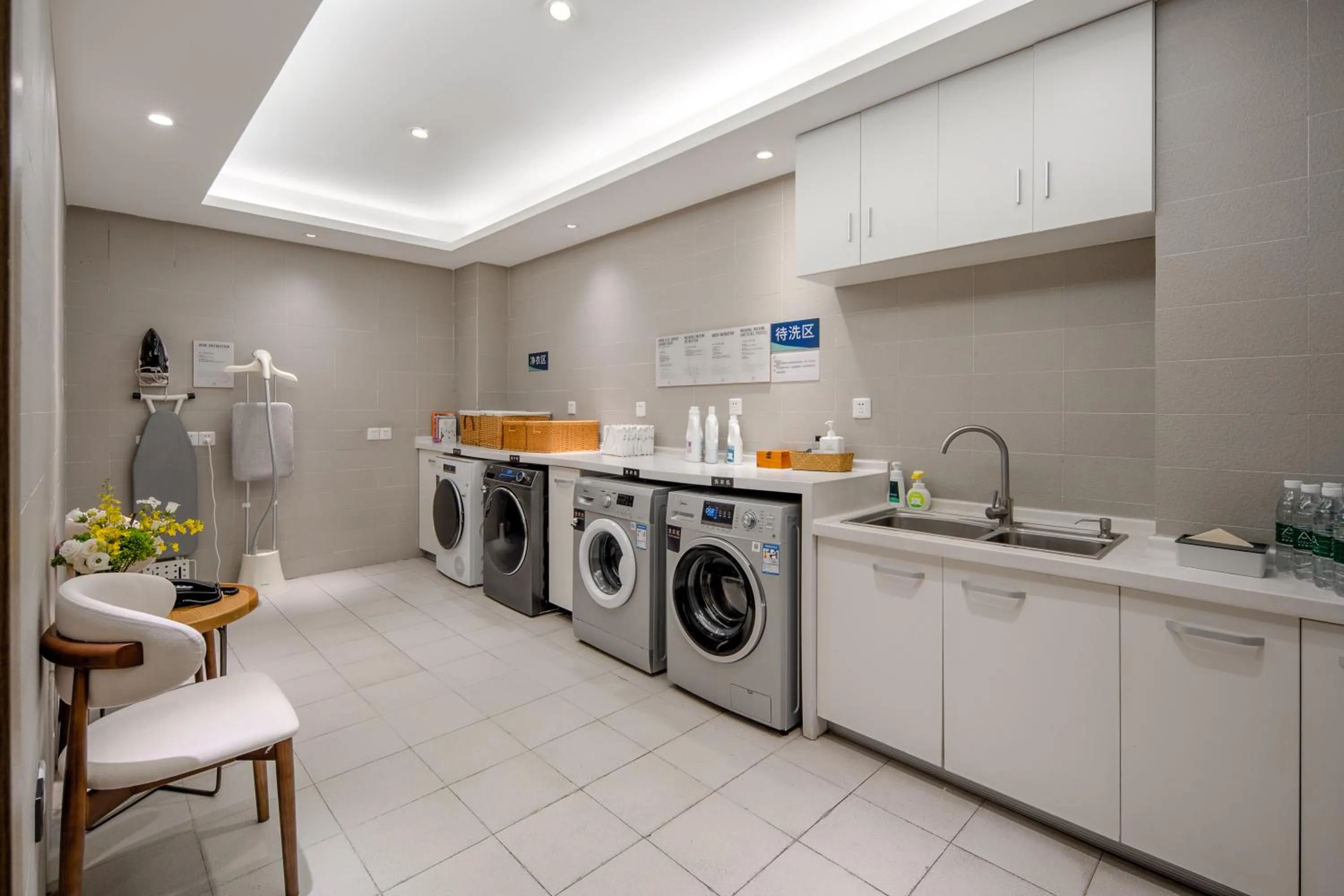 Atour Hotel (Chengdu Tongzilin)