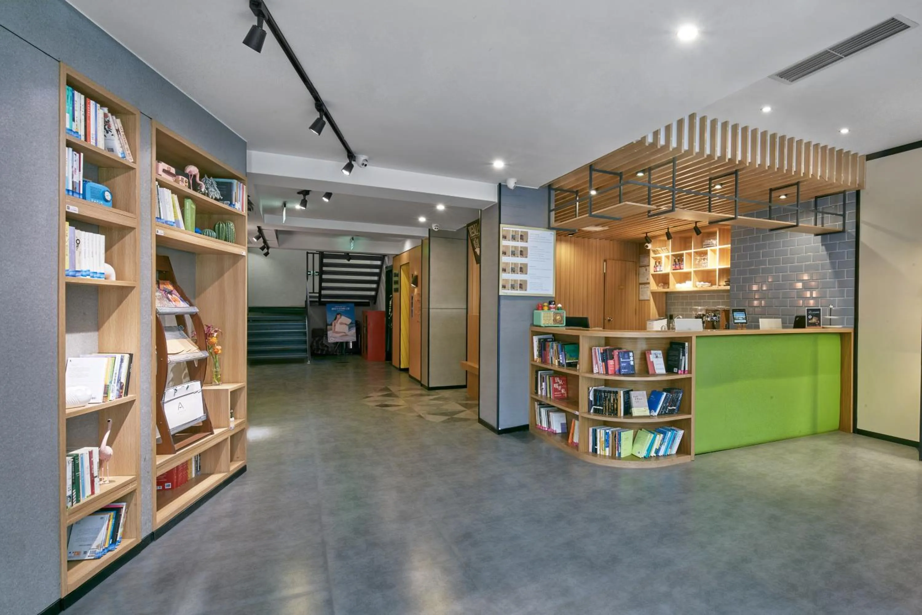 Lobby or reception in Atour Light (Chengdu Jinli)