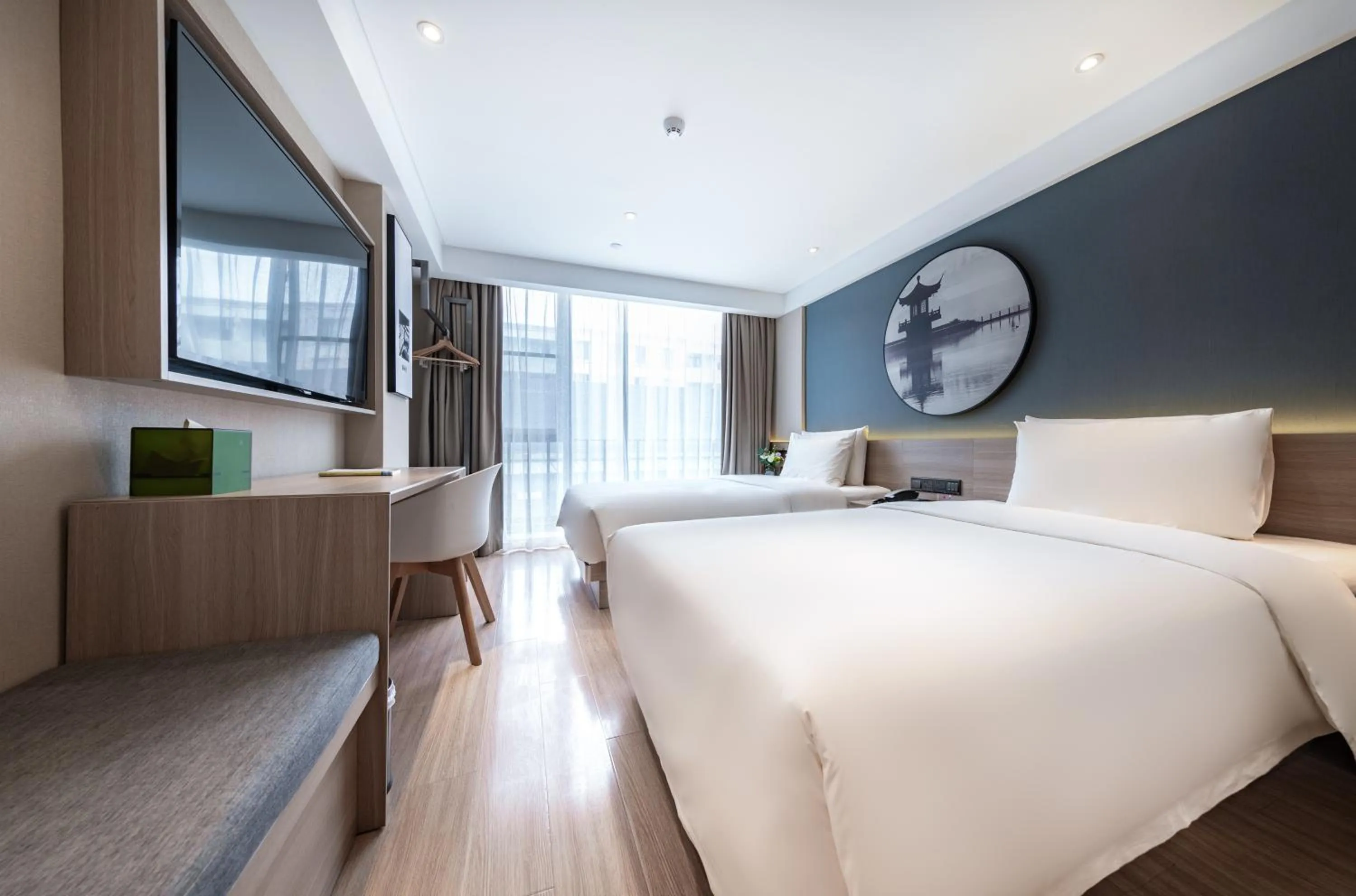 Bed in Atour Light Hotel (Chengdu Hi-tech West Zone University of Electronic Technology)